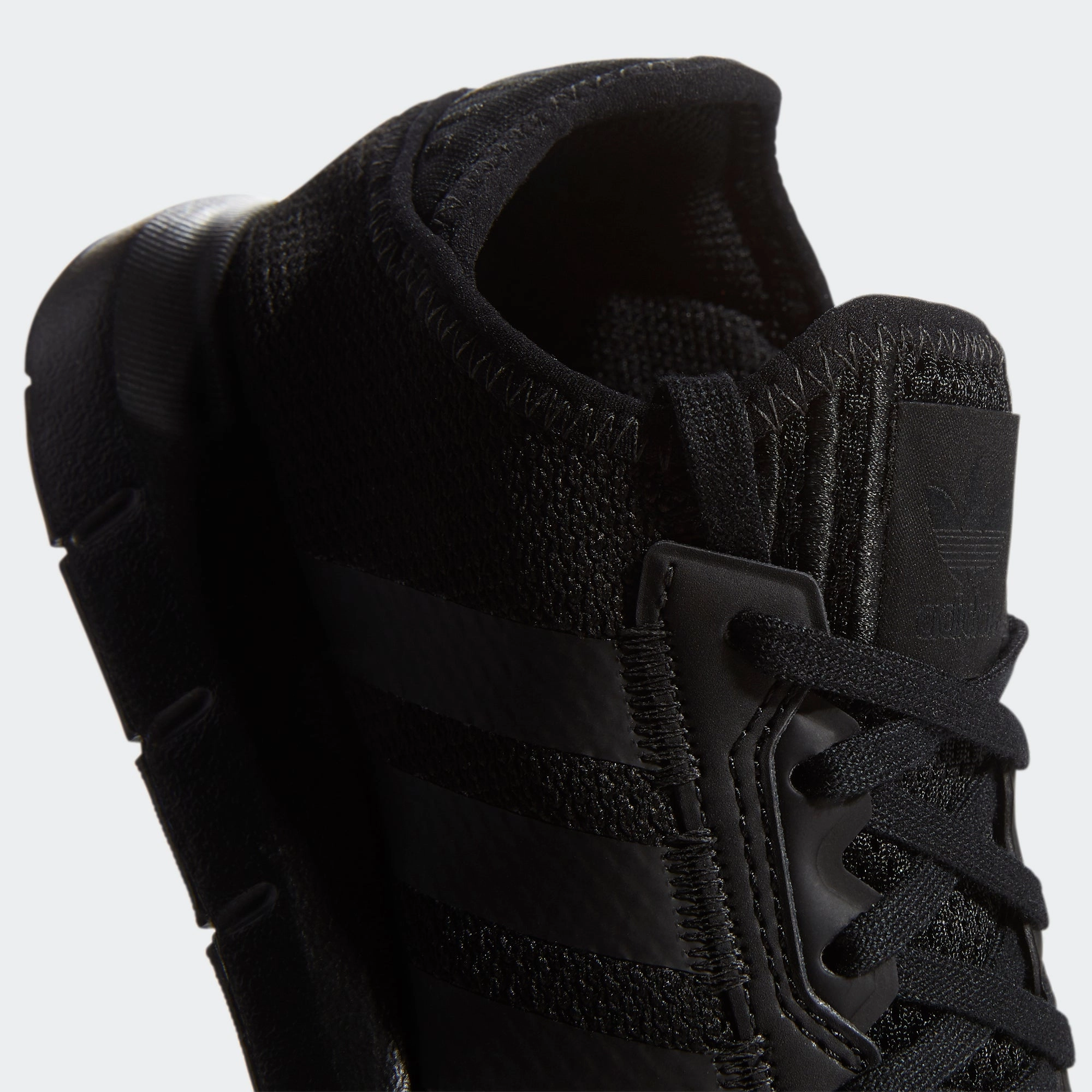 Adidas Zponge Shoes Kids' adidas Originals Swift Run X Shoes Triple Black