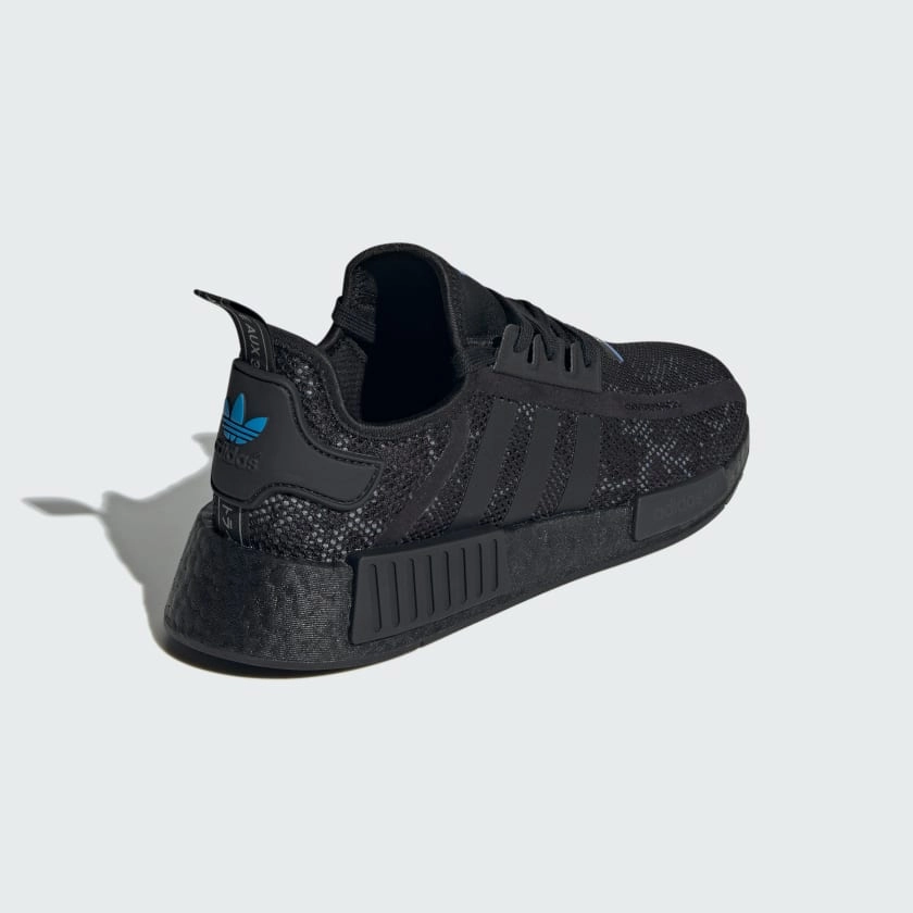 ADIDAS NMD_R1 - BLACK Kobe Adidas Shoe