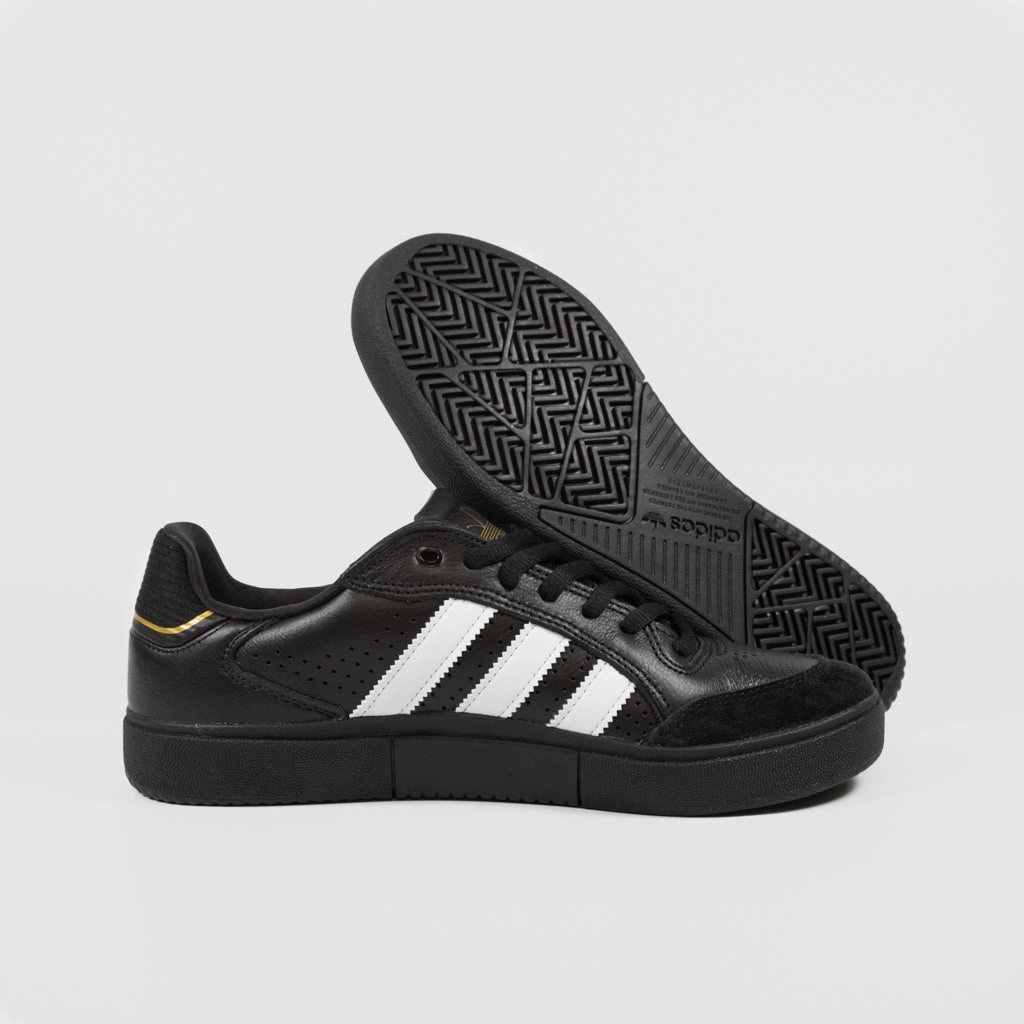 Adidas Super Shoes Running Adidas Skateboarding - Tyshawn Jones Low Pro (Leather) Shoes - Core Black / Footwear White / Gold Metallic