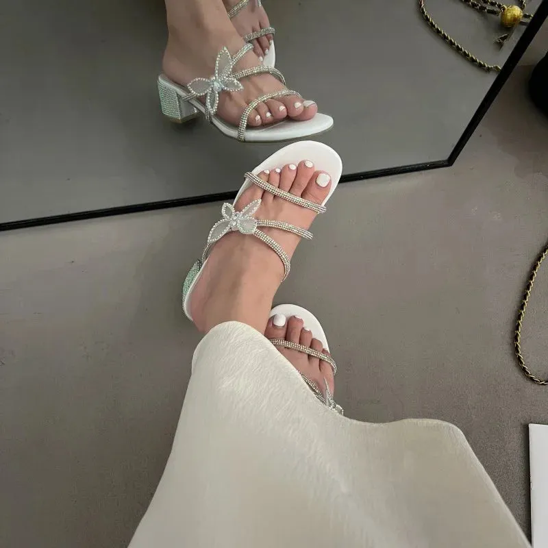 Liyke Marke Modedesign Glitter Strass Bowknot Frauen Hausschuhe Kristall Schmal band Low Heels Schuhe Sommerfest Sandalen Slippers With Claws