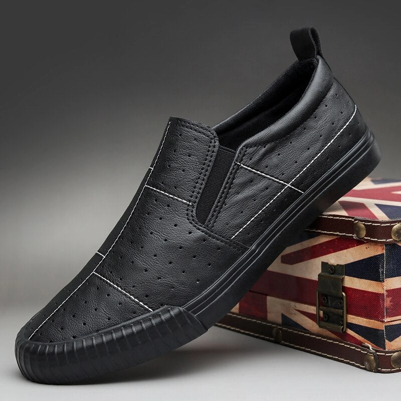 Fit Flat Shoes Men Breathable Fashion Leather Loafers Flat Sneakers