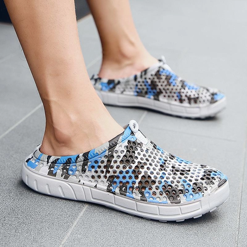 Tiny Heel Sandals Men Camouflage Hole Water Beach Slide Sandals