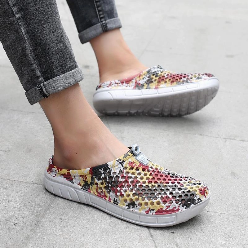 Men Camouflage Hole Water Beach Slide Sandals Sandals For Europe