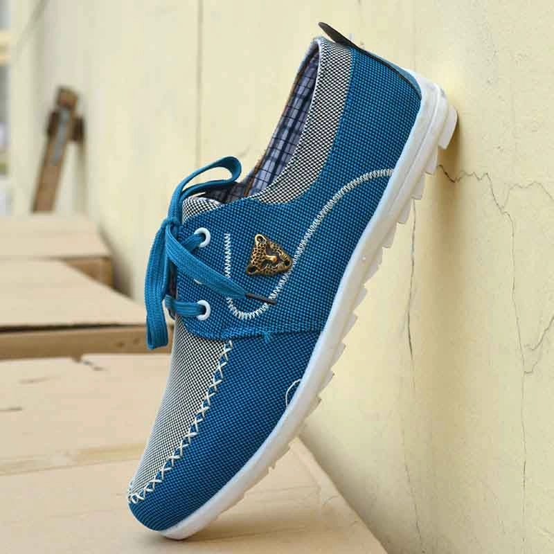 Great Flat Shoes Men Casual Shoes Fashion Style Canvas Shoes Men Flat Walking Driving Footwear Light Sneakers.