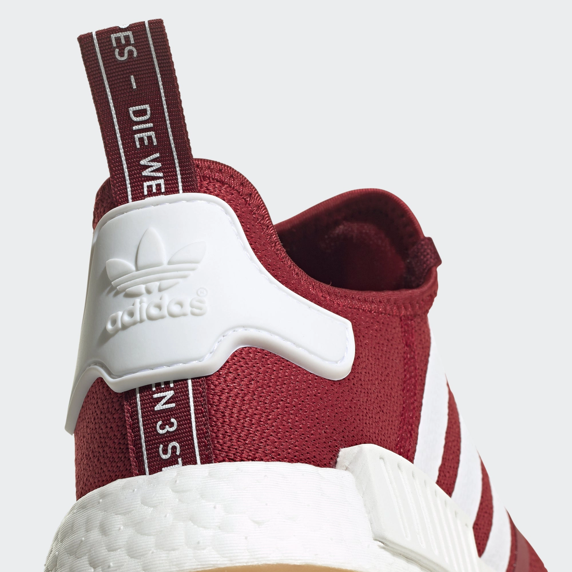 Men's adidas Originals NMD_R1 Shoes Collegiate Burgundy Adidas Everyset Training Shoes