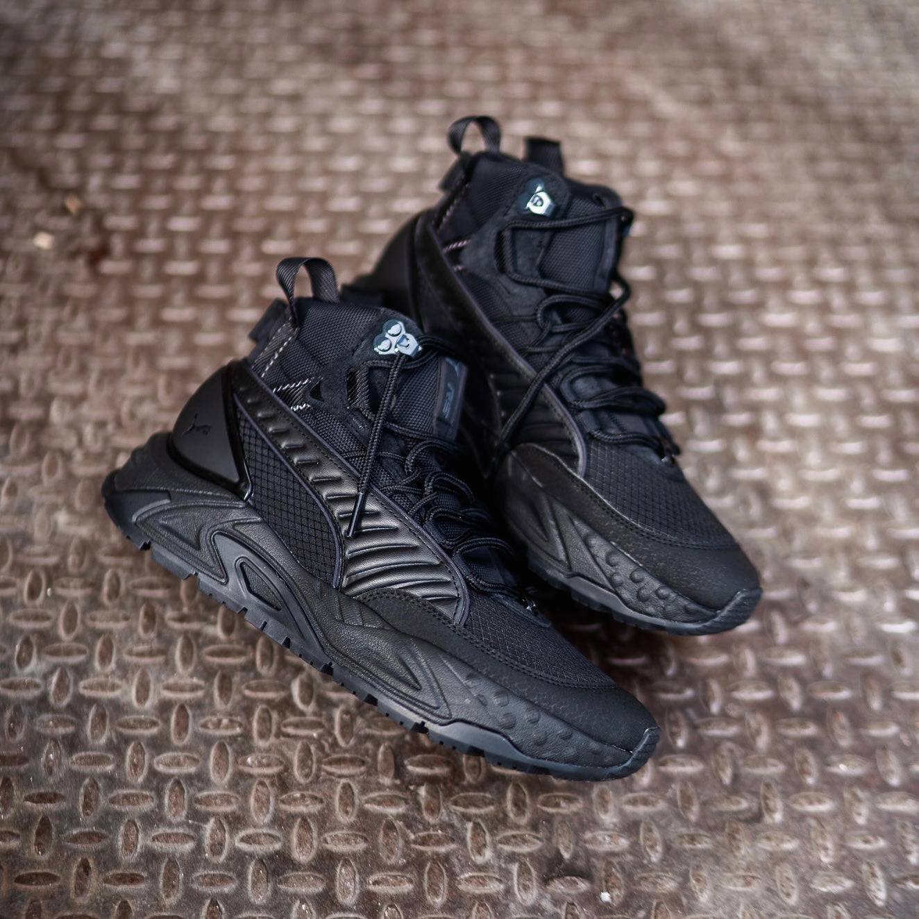Mens Puma RS-Trck Mid Lifestyle (Triple Black) Asics Rugby Shoes