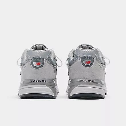 New Balance 990v4 Core Grey/Silver Women New Balance Black