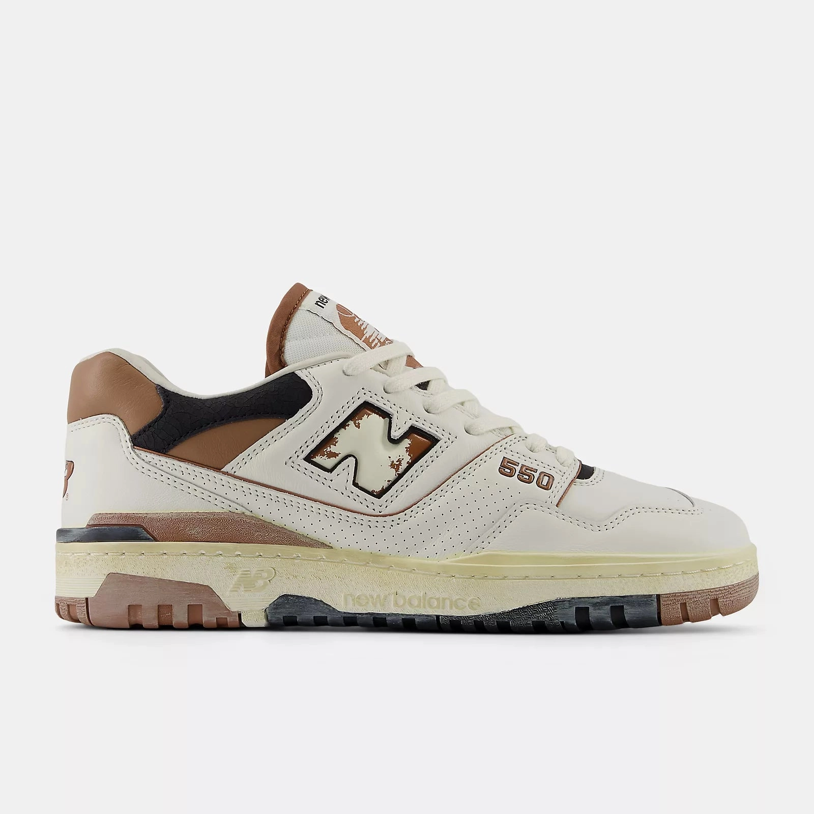 New Balance - Men 550 Sea salt with Pecan and Black BB550VGC Women's New Balance 574 Core