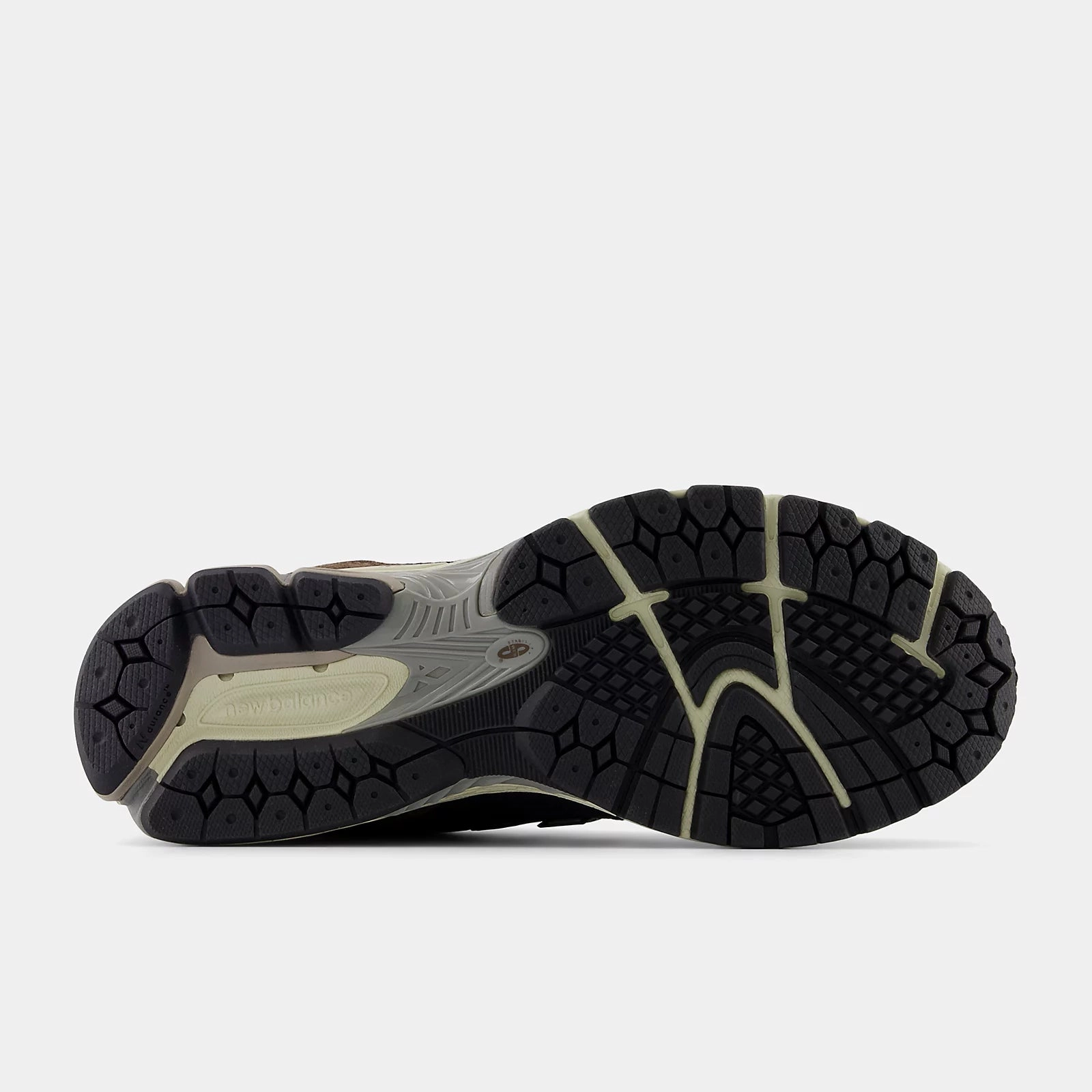 New Balance - Women's M1906FE Phantom with Dark Mushroom and Magnet New Balance Brown 9060