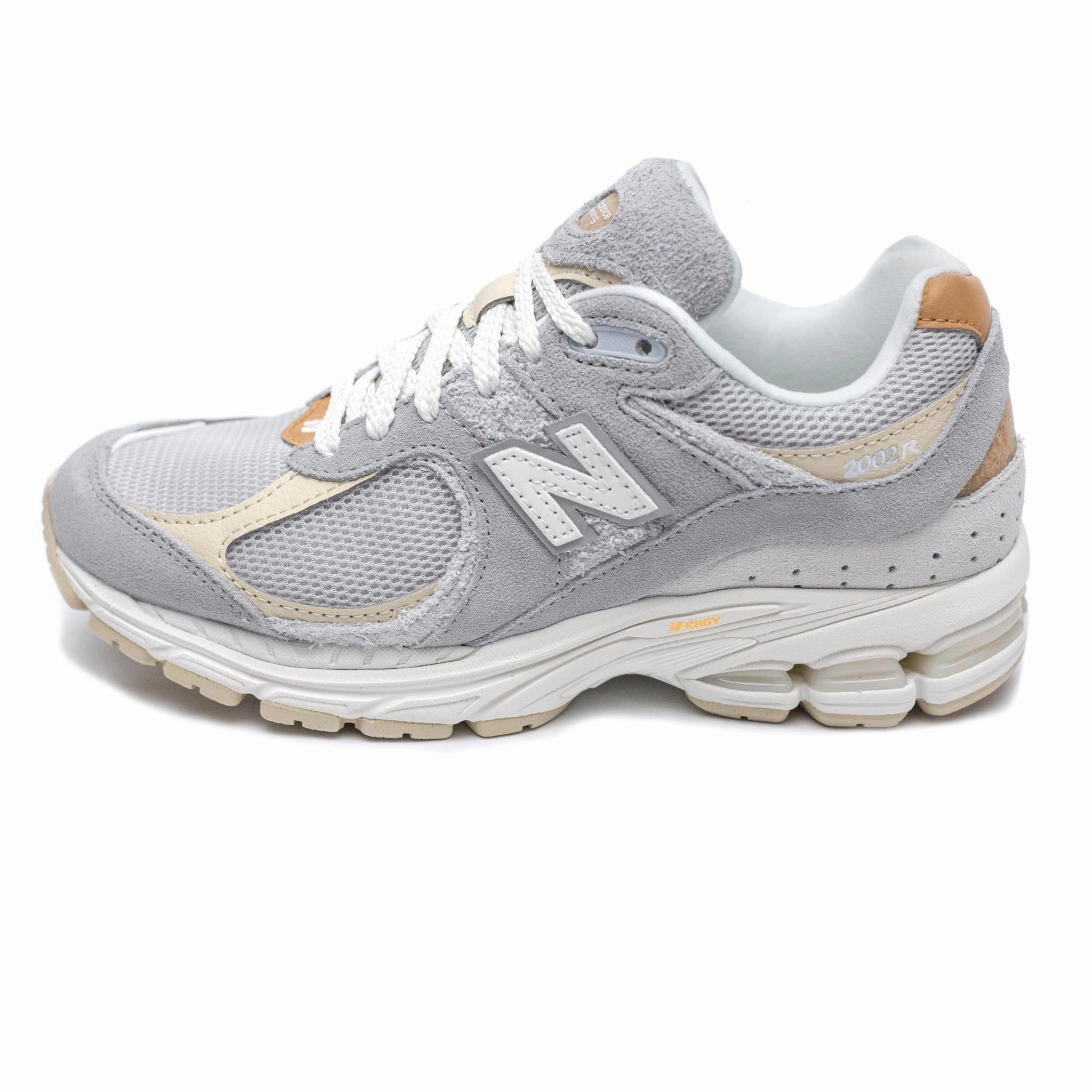 New Balance Men's 2002r Shoes - Concrete Grey / Beige New Balance Wide Women's Sneakers