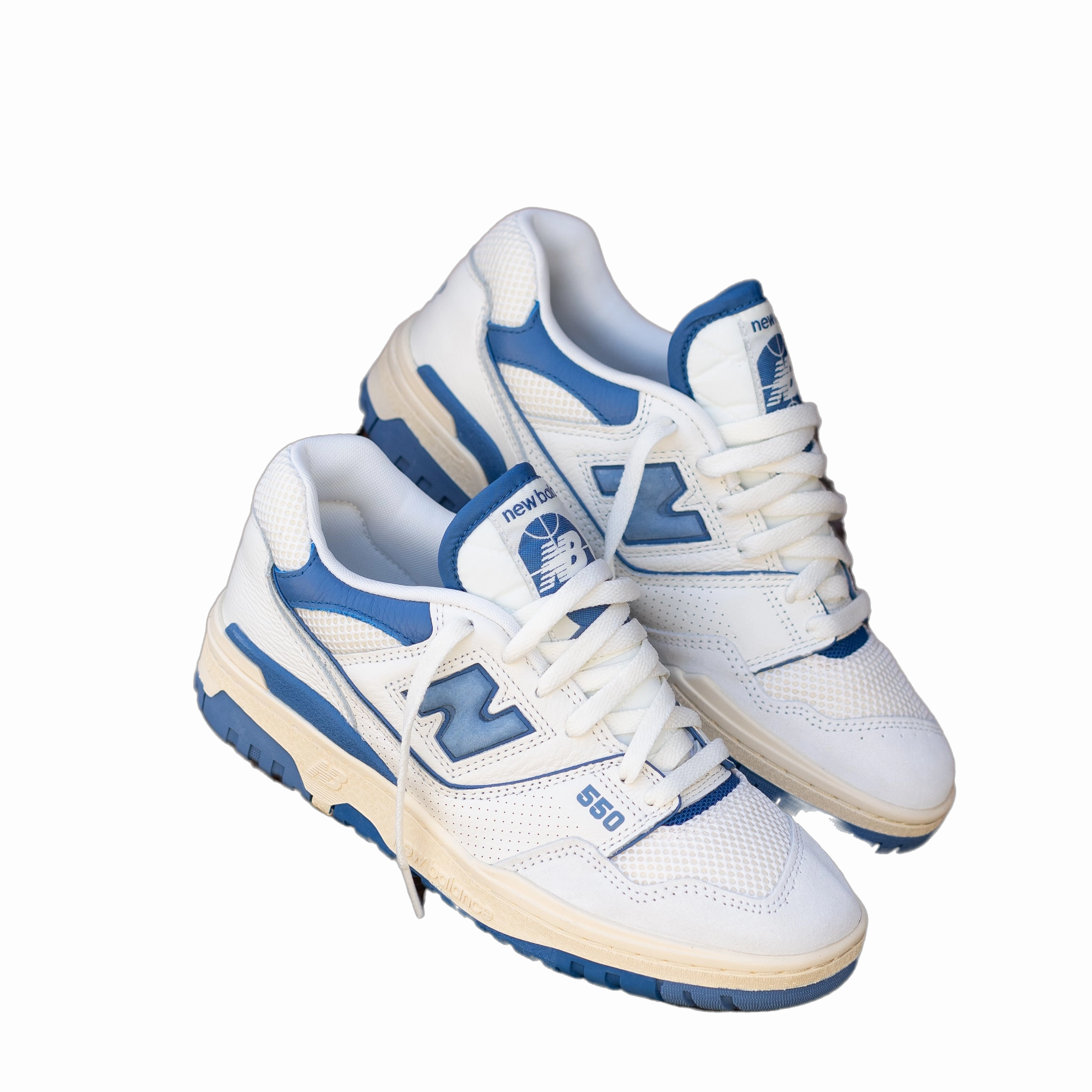 New Balance Fresh Foam X More Trail New Balance Men's 550 Shoes - Sea Salt / Blue Agate