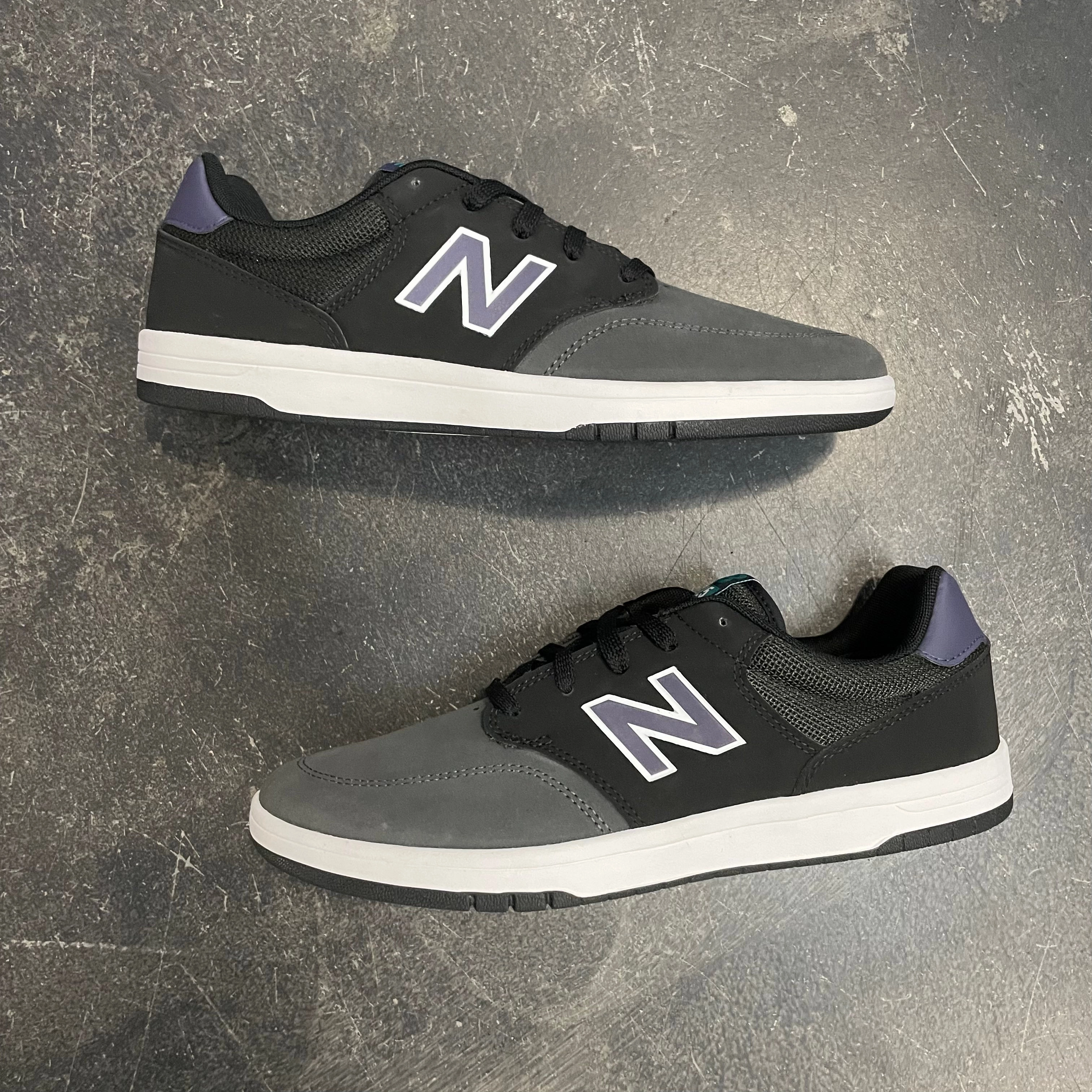 New Balance Numeric 425 Black/Black SALE New Balance 550 Red And Black