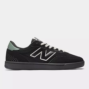 New Balance 9060 Size 4 New Balance Numeric 440 V2 (Black/White)