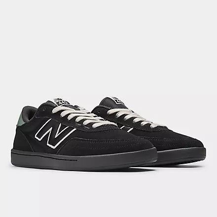 New Balance Numeric 440 V2 (Black/White) New Balance 411 V2