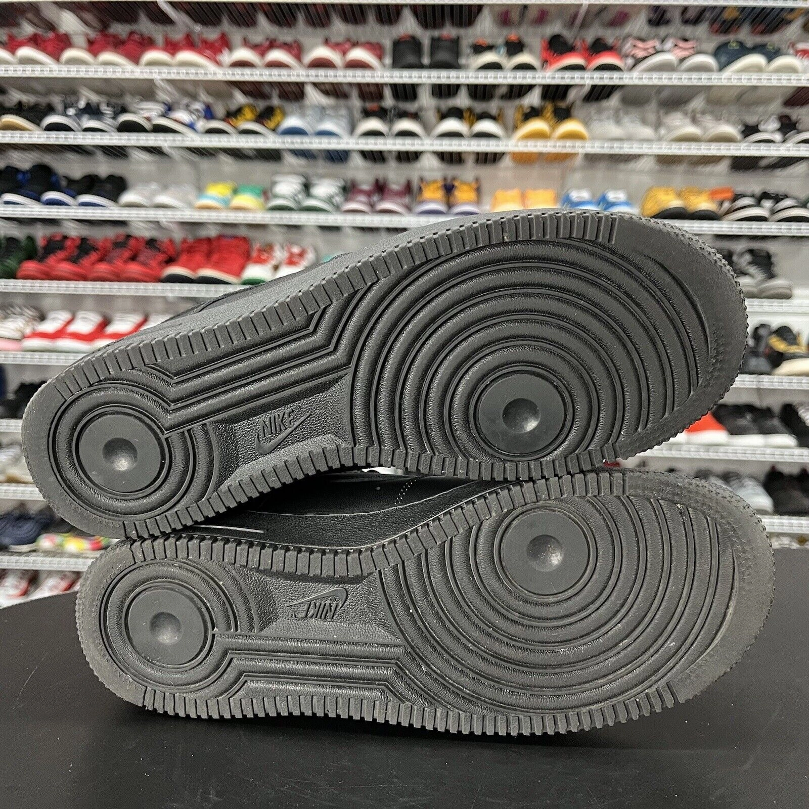 Flytefoam Asics Shoes Nike Air Force 1 '07 Low Triple Black CW2288-001 Mens Size 8.5