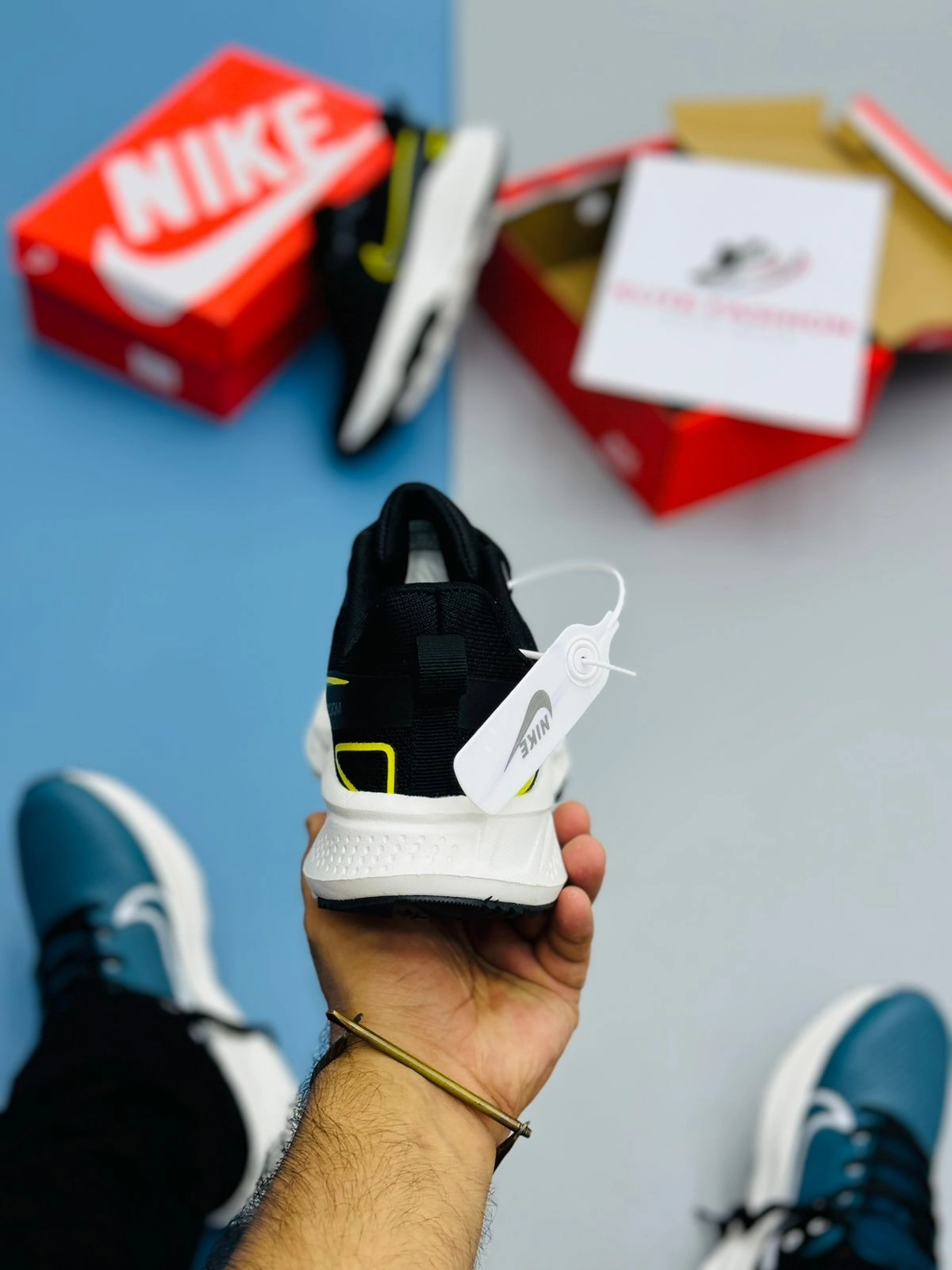 NIKE AIR ZOOM XR RUNNER Asics Jolt 4 Wide Running Shoe