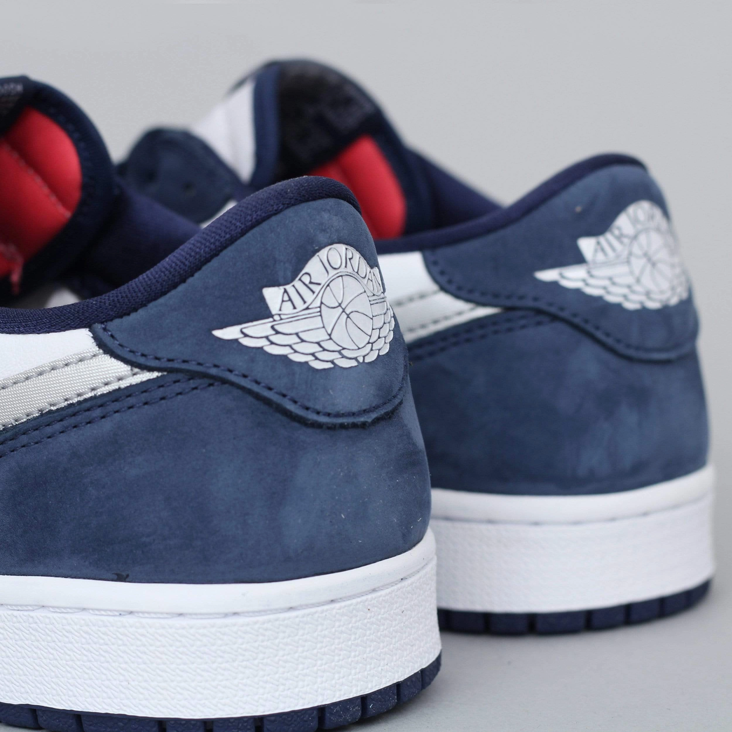 Best Way To Clean Asics Shoes Nike SB Air Jordan 1 Low QS Shoes Midnight Navy / Metallic Silver