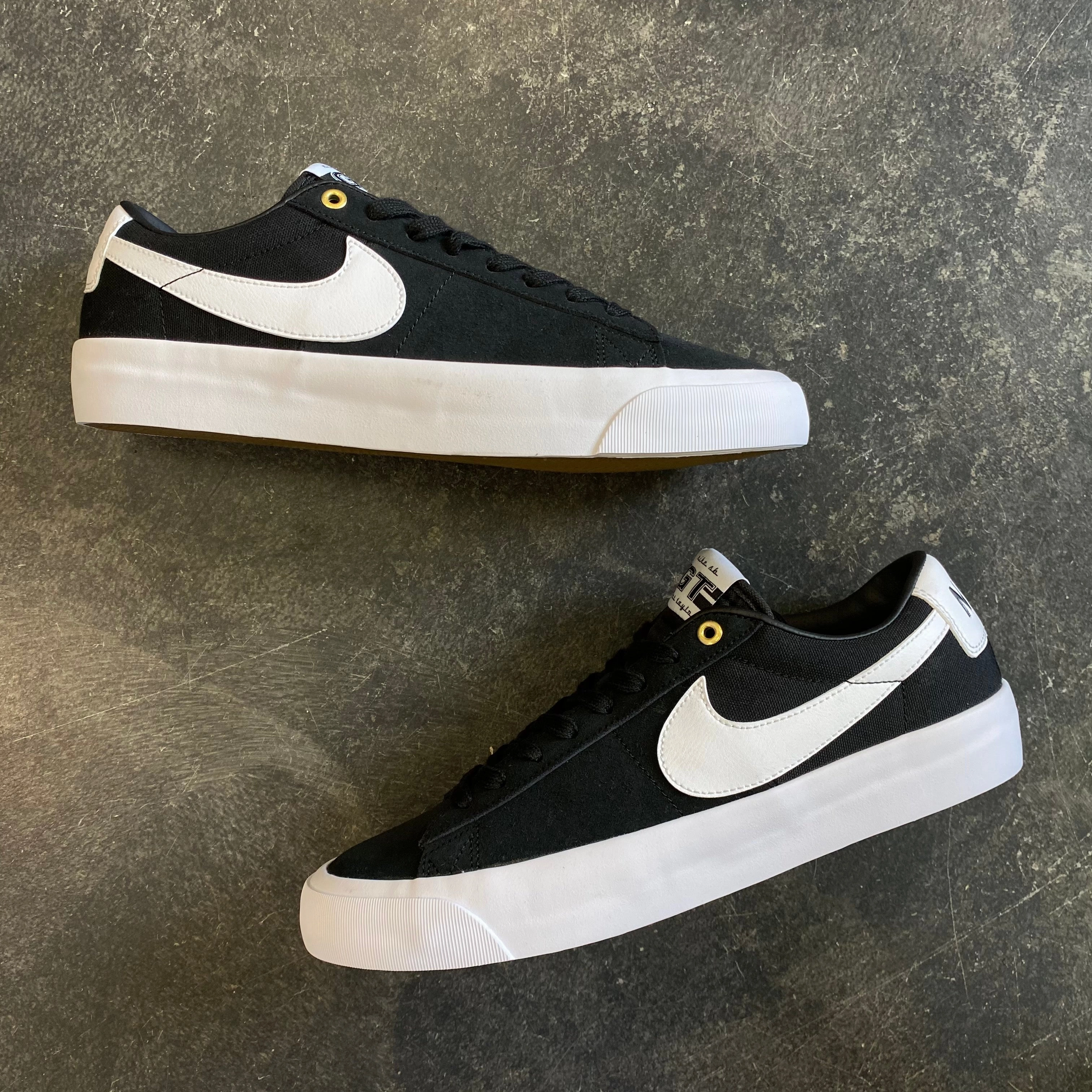 Asics Narrow Running Shoes Nike SB Blazer Low GT Black/White SALE