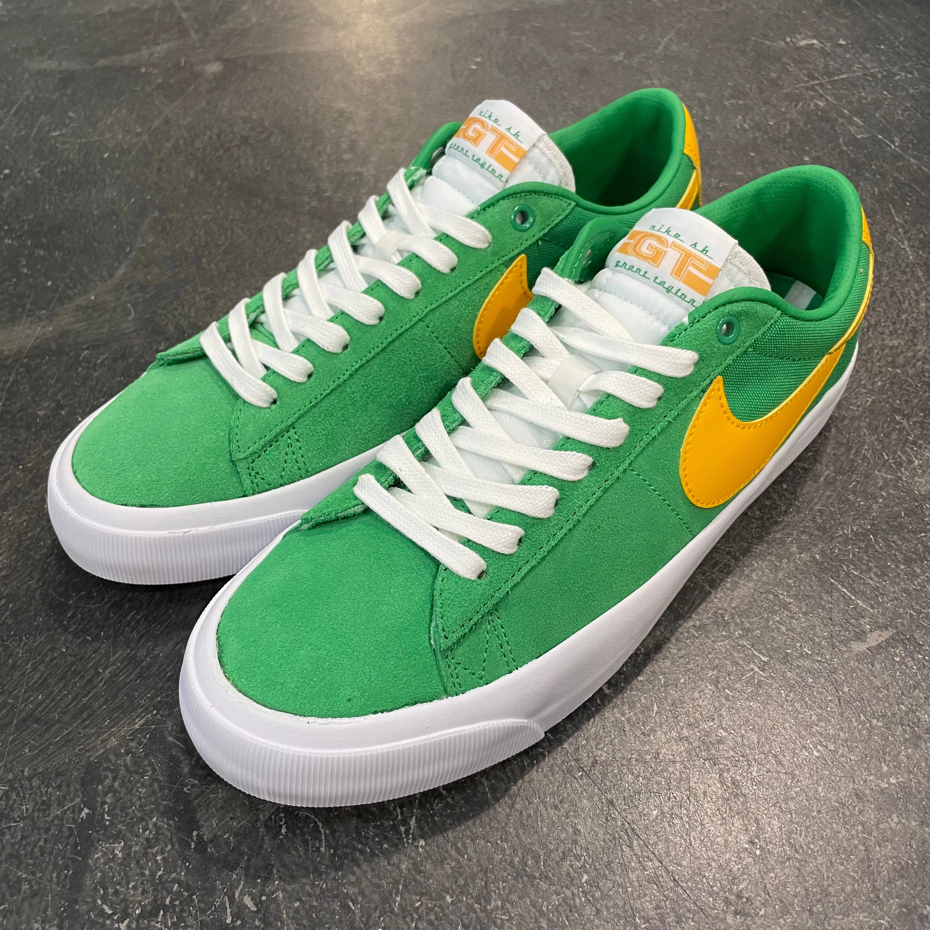 Asics Versablast Running Shoes Nike SB Blazer Low GT Lucky Green/University Gold SALE