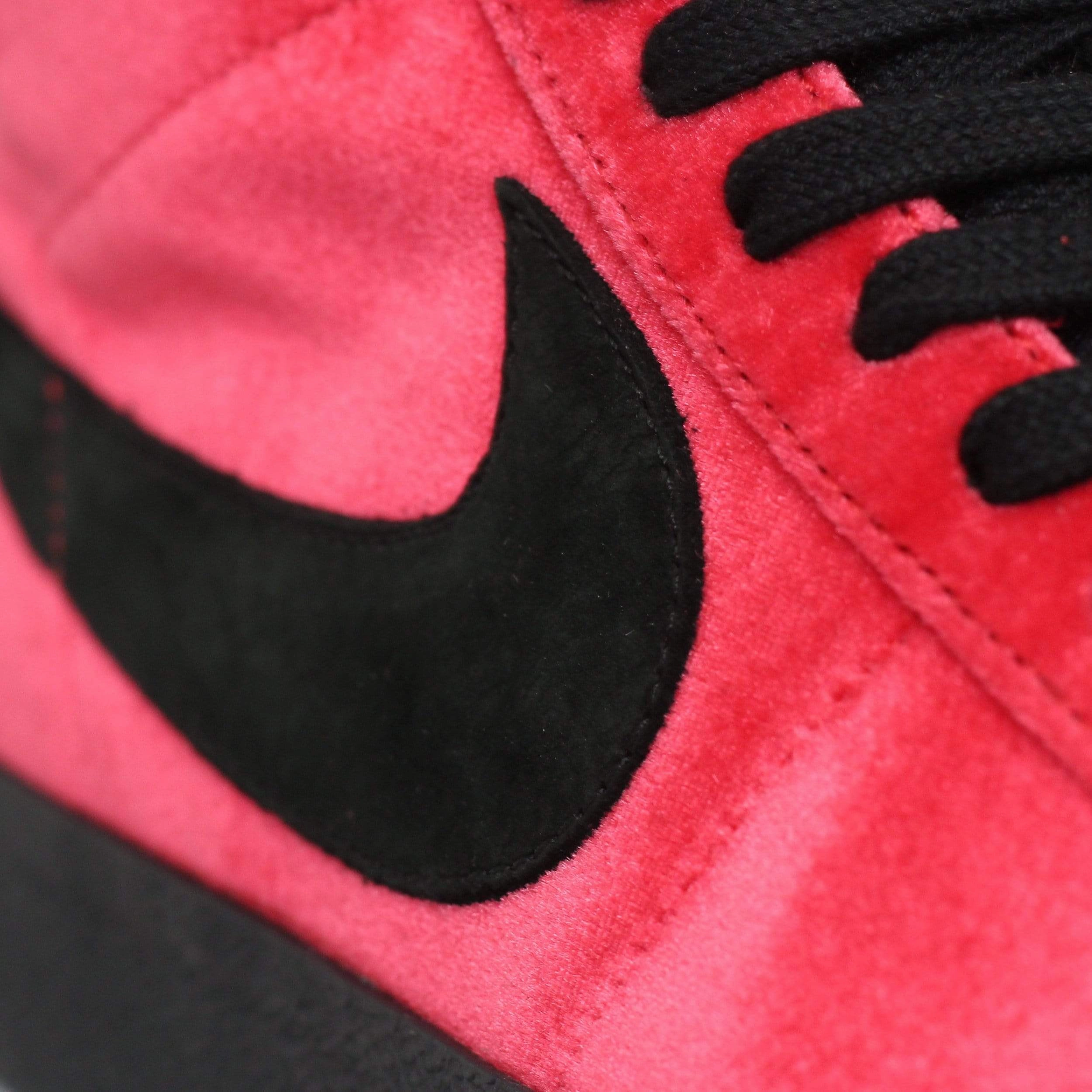 Nike SB Blazer Mid ISO Shoes University Red / Black Asics Indoor Sports Shoes