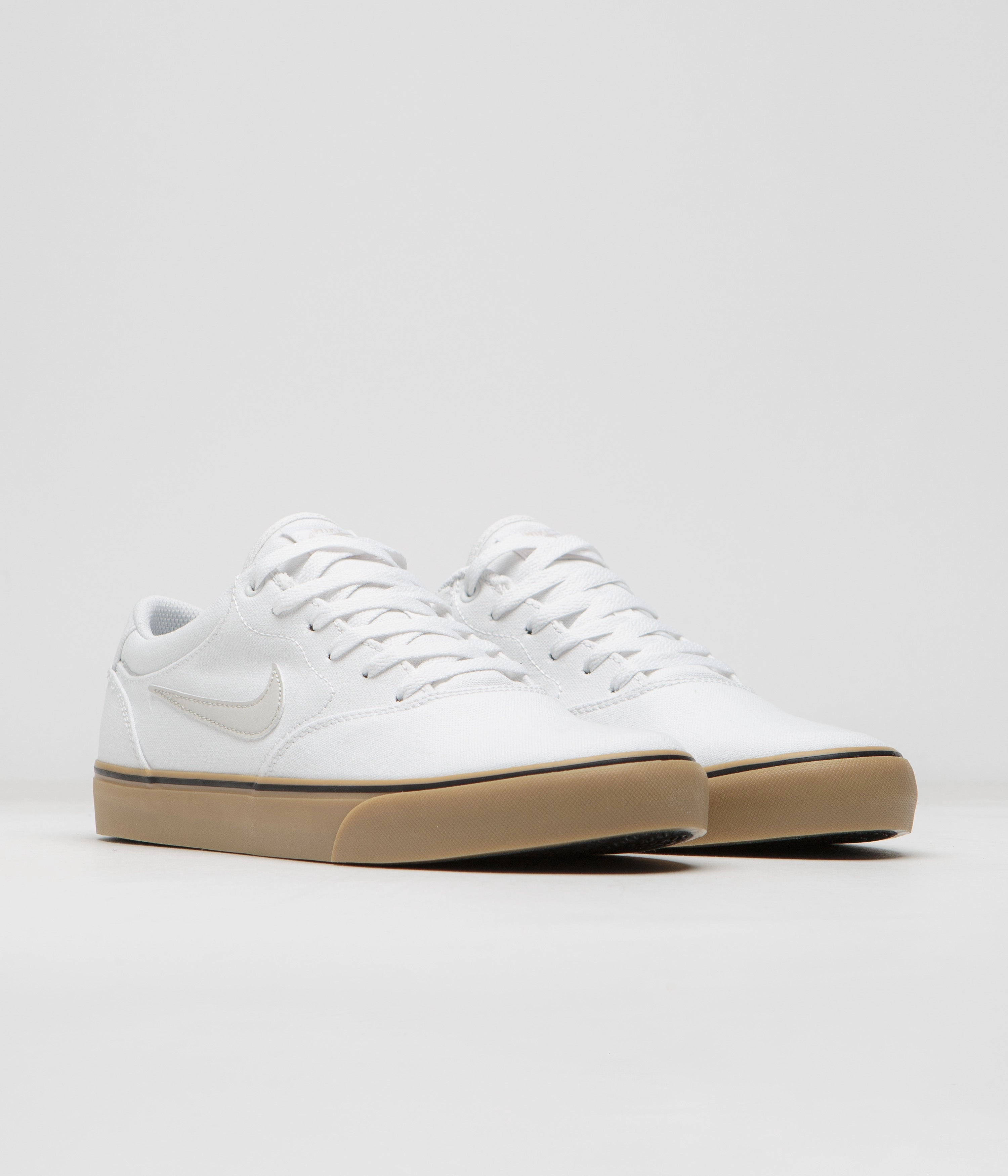 Nike SB Chron 2 Canvas Shoes - White / Light Bone - White - Gum Light Brown Asics Excite 10 Running Shoe