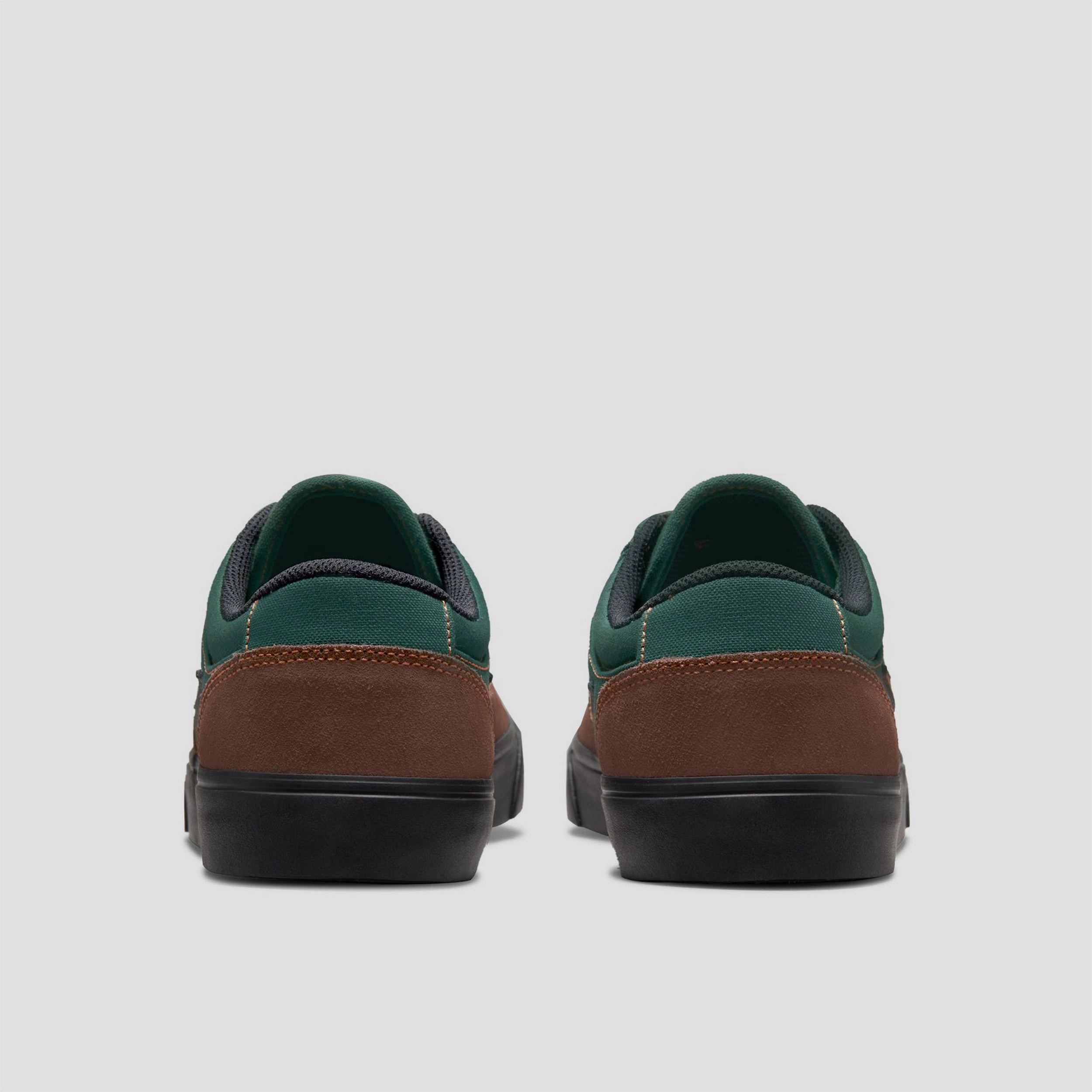 Nike SB Chron 2 Skate Shoes LT Chocolate / Black / Noble Green Underpronation Running Shoes Asics