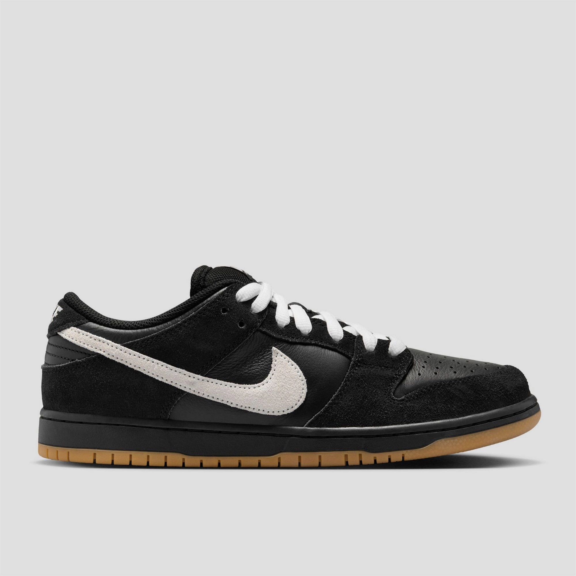 Nike SB Dunk Low Pro Skate Shoes Black / White / Black / Gum Asics Metarise Volleyball Shoes