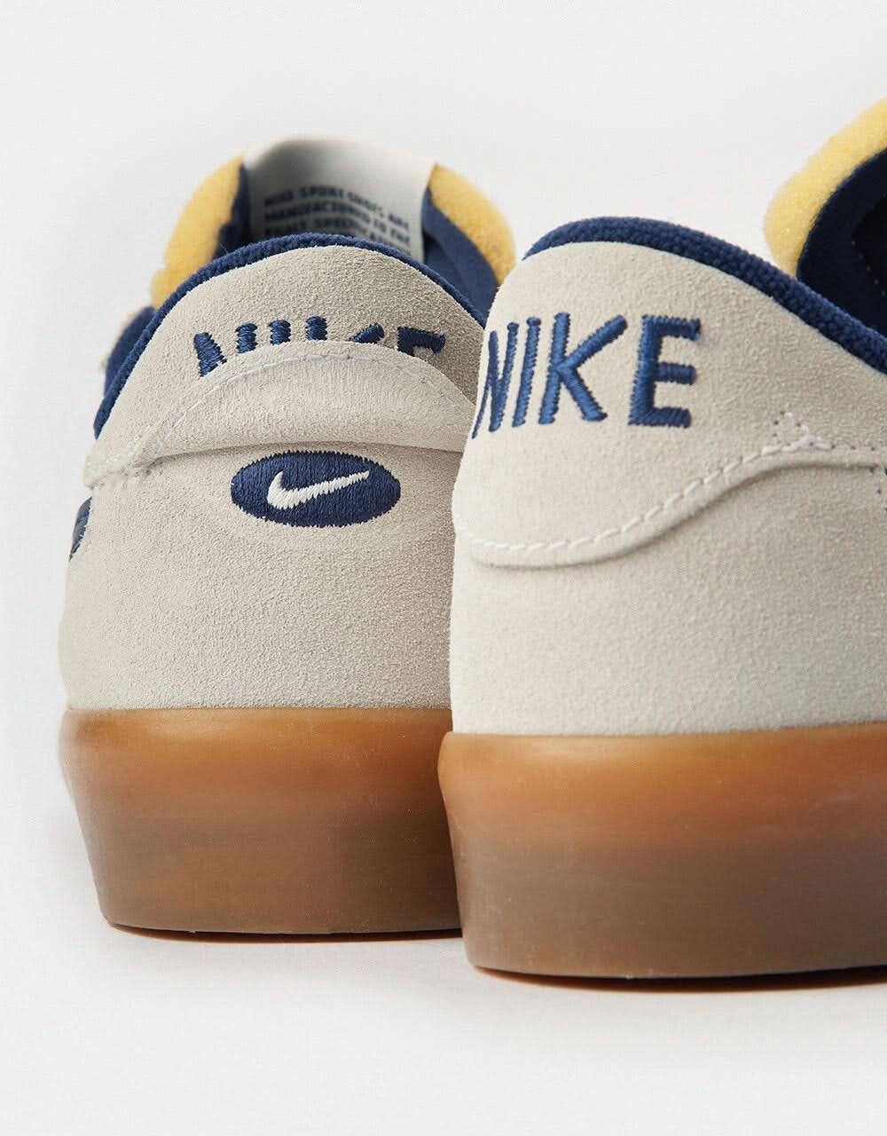 Nike SB Heritage Vulc Skate Shoes - Summit White/Navy-White-Gum Light Brown Asics Silver Shoes