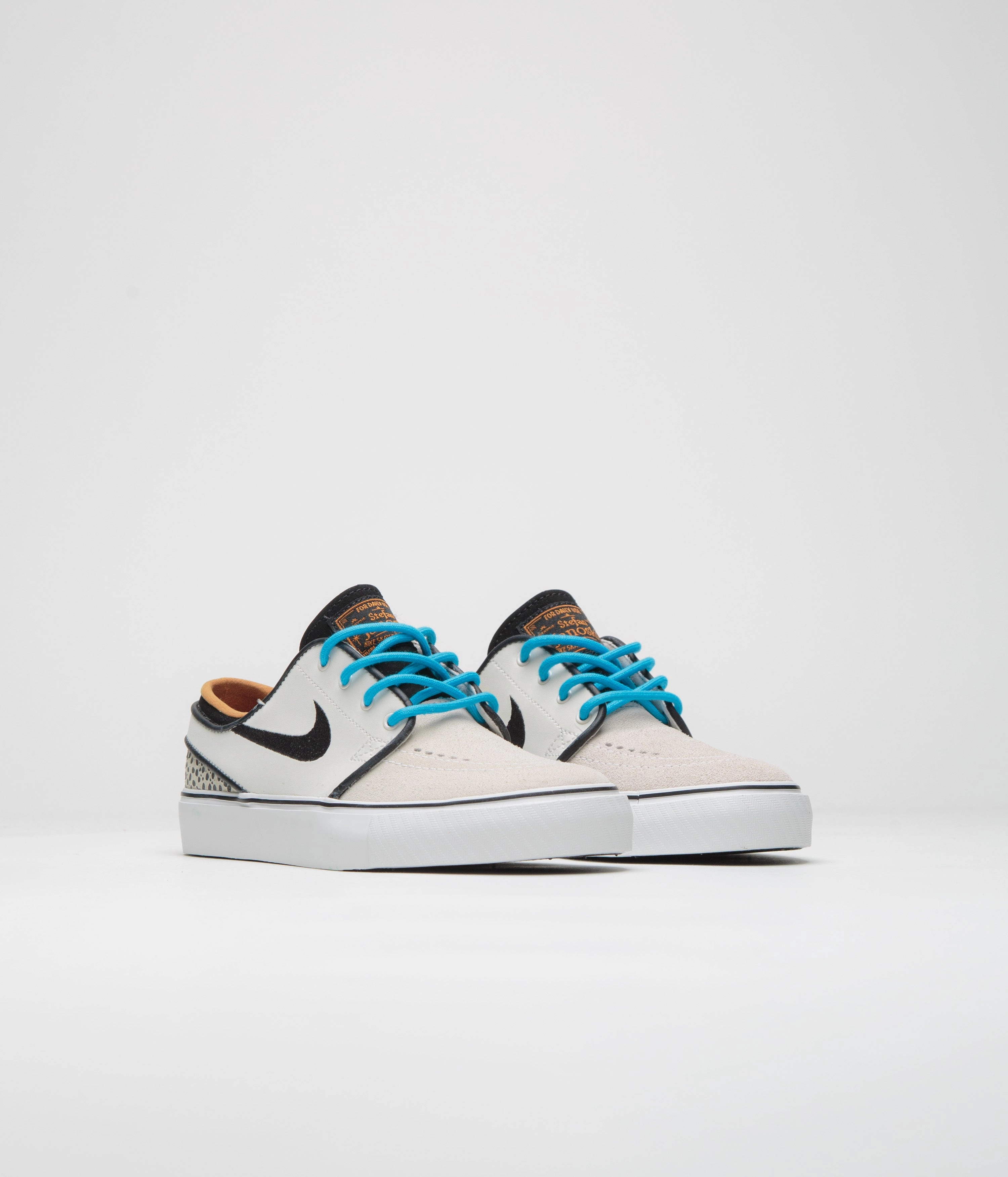 Asics Shoes Gel Cumulus 26 Nike SB Kids Janoski Electric Shoes - Phantom / Black - Black - Monarch