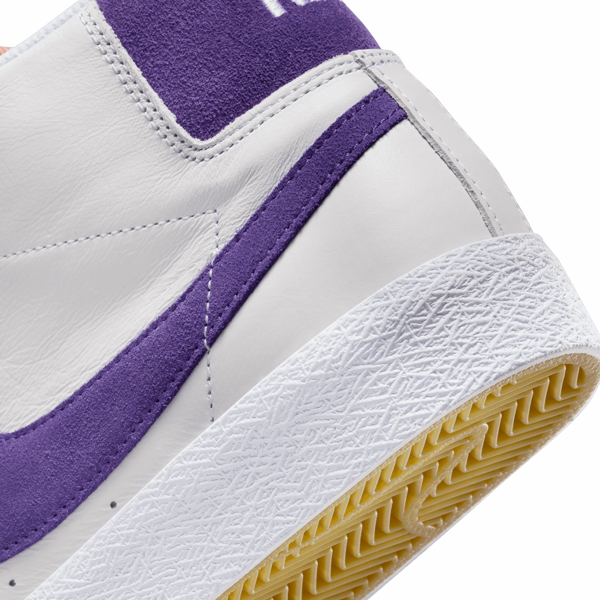 Asics Volley Shoes Nike SB Orange Label Zoom Blazer Mid Shoes -  White / Court Purple - Gum Light Brown
