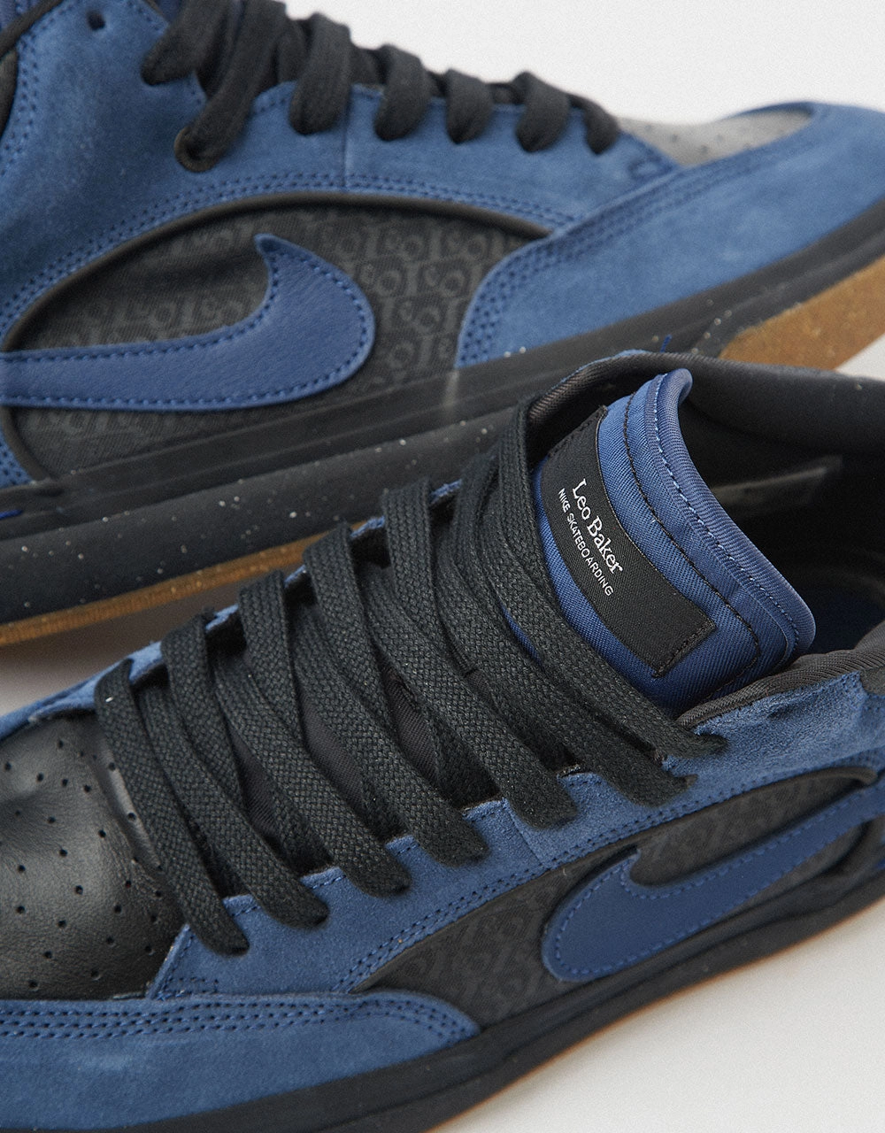 Nike SB React Leo Skate Shoes - Navy/Navy-Black-Anthracite Asics Gel Lyte V Running Shoes