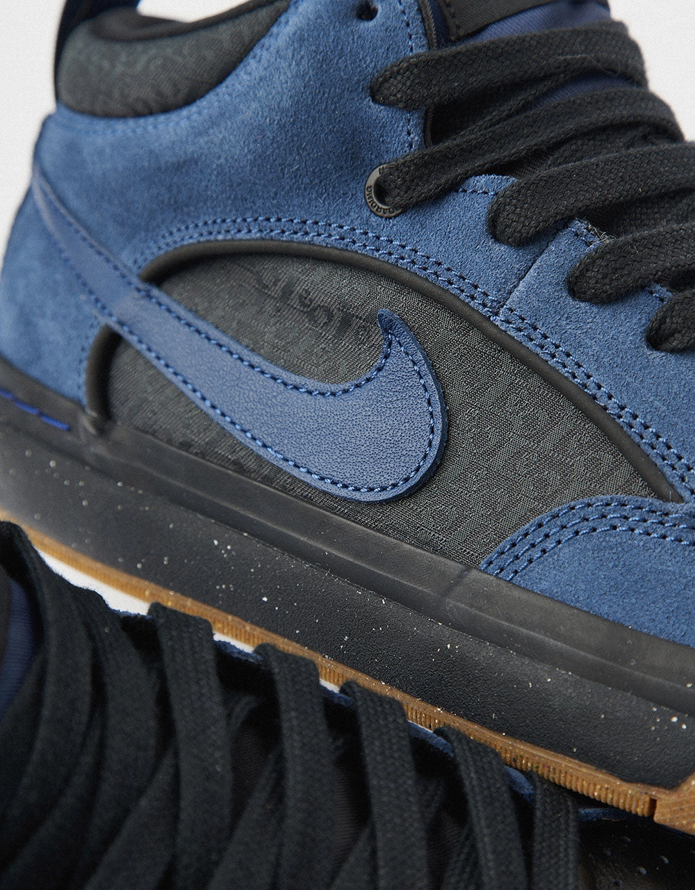 Asics Shoes 10.5 Nike SB React Leo Skate Shoes - Navy/Navy-Black-Anthracite