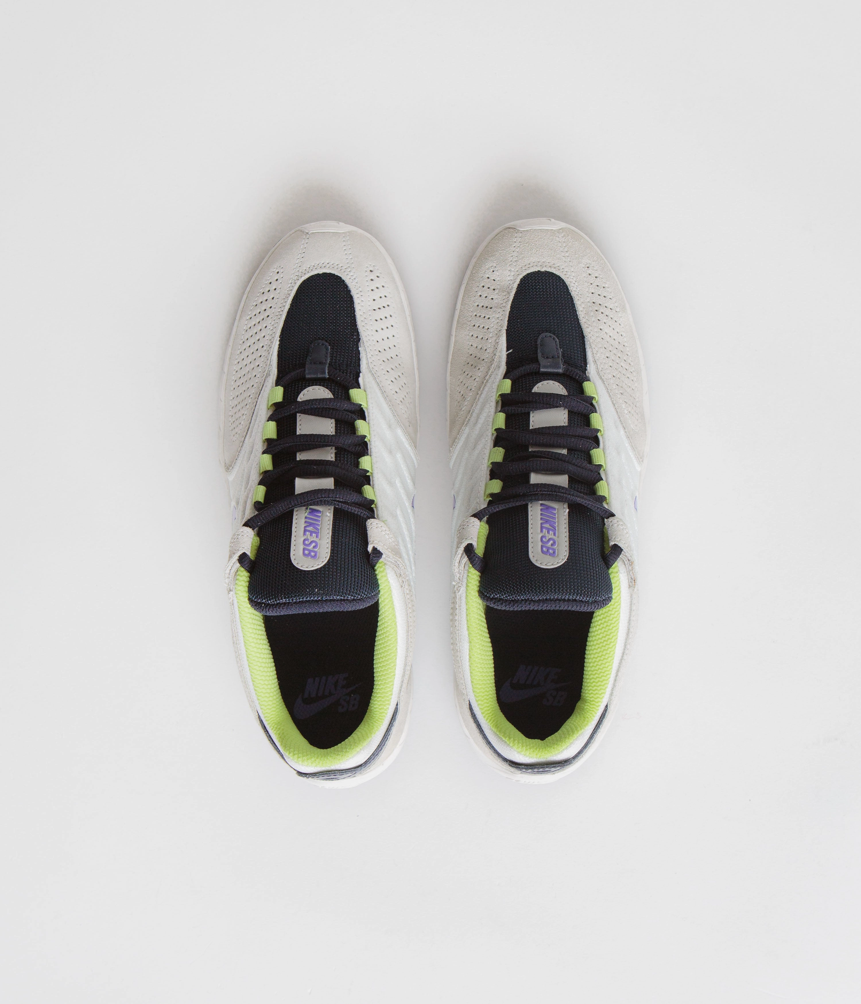 Asics Mild Stability Running Shoes Nike SB Vertebrae Shoes - Summit White / Persian Violet