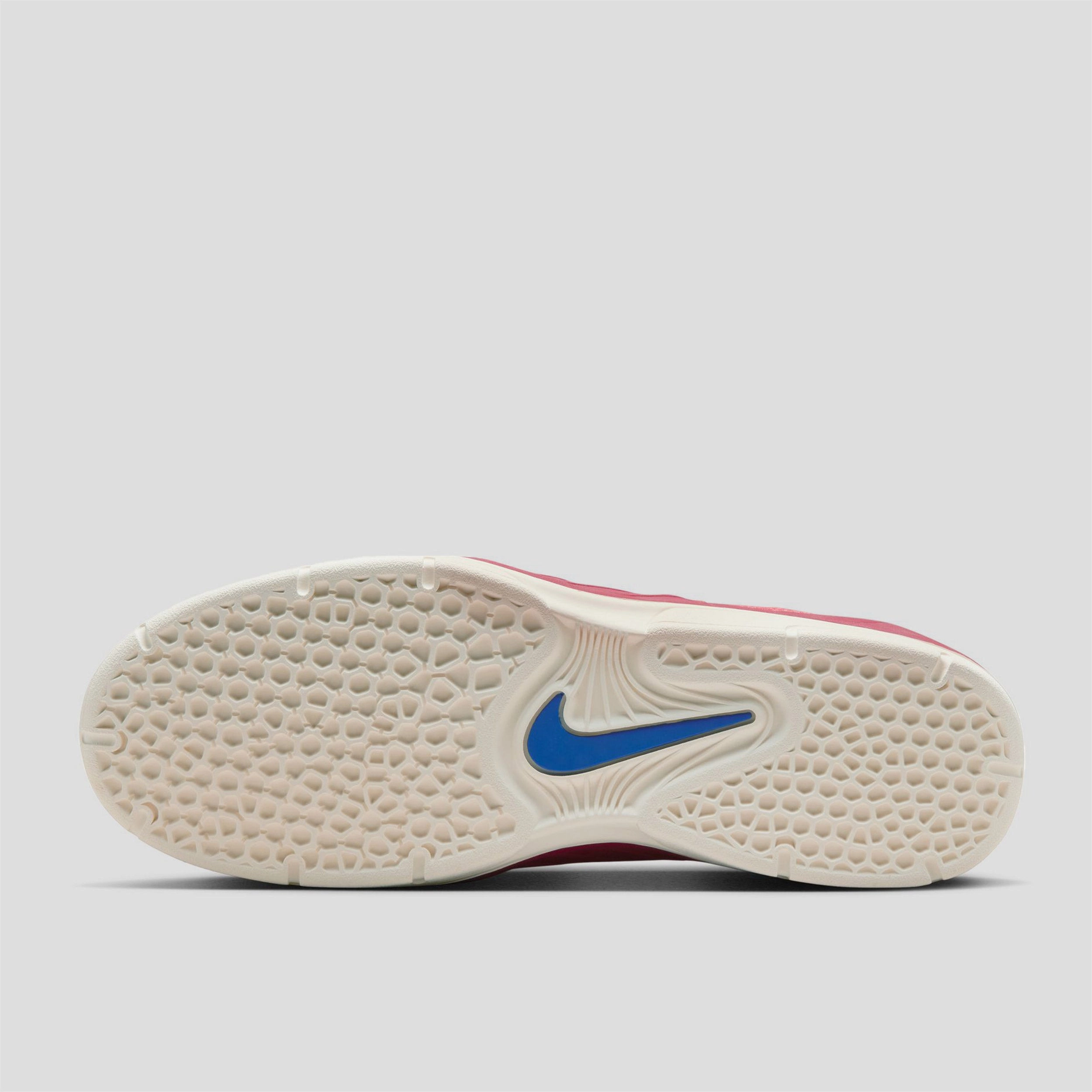 Asics Lyte Classic Running Shoes Nike SB Vertebrae Skate Shoes Adobe / Melon Tint / Earth / Noble Red