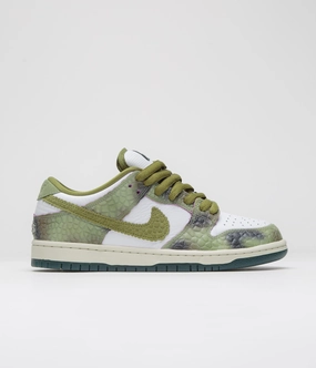 Nike SB x Alexis Sablone Dunk Low Pro 'Chameleon' Shoes - Oil Green / Desert Moss - White Venom Asics Shoes