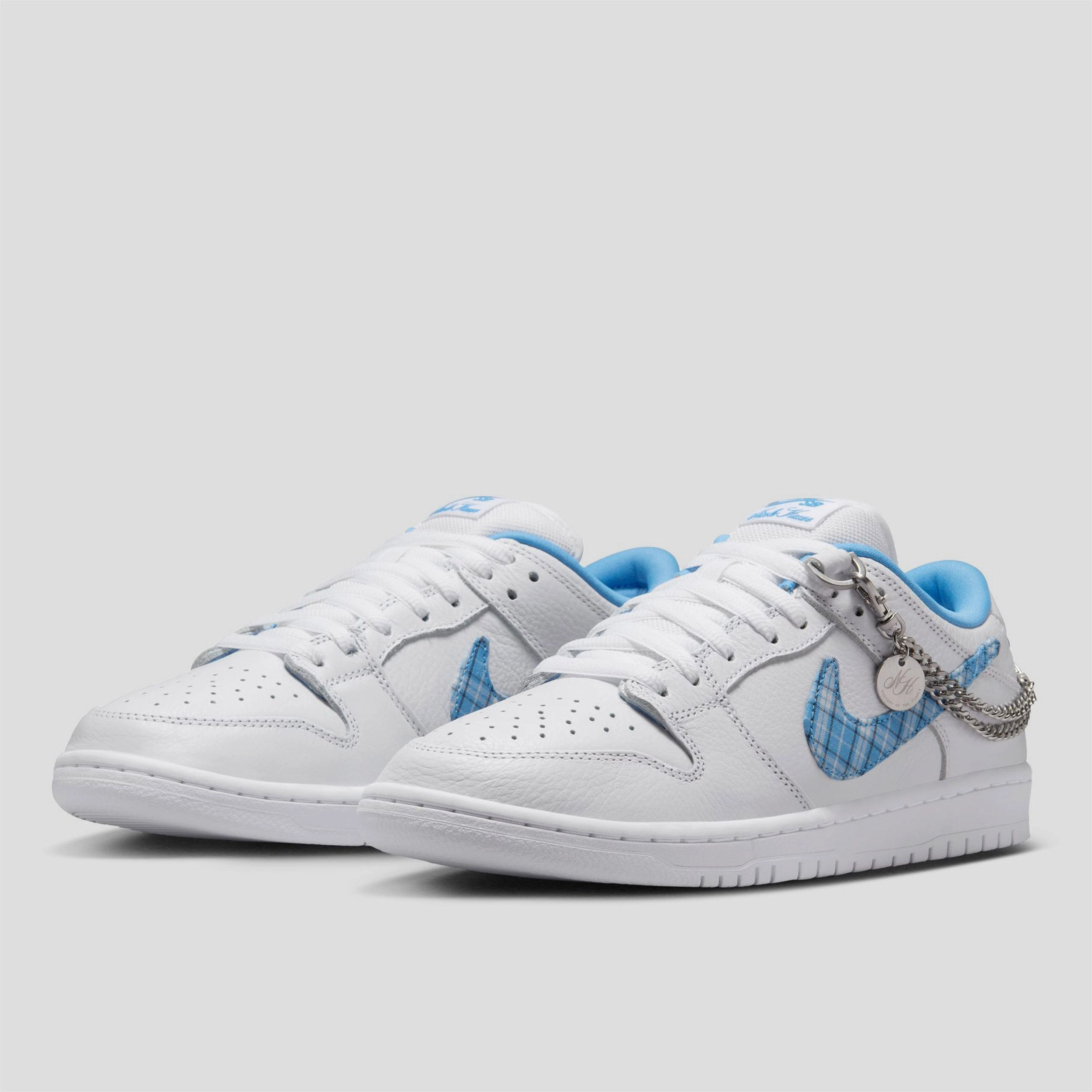 Colorful Asics Shoes Nike SB X Nicole Hause Dunk Low Pro Skate Shoes White / University Blue