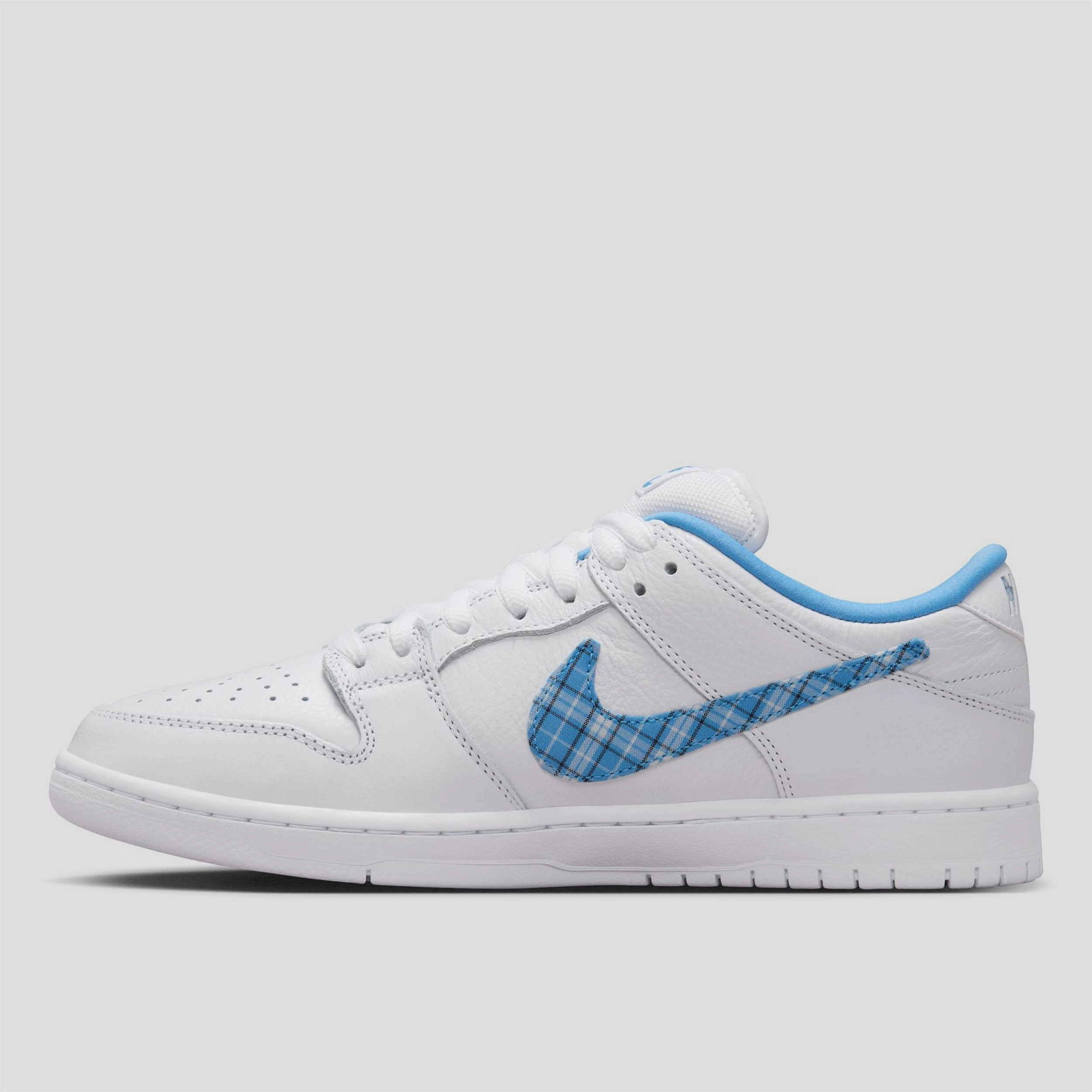 Nike SB X Nicole Hause Dunk Low Pro Skate Shoes White / University Blue Best Asics Running Shoes For Narrow Feet