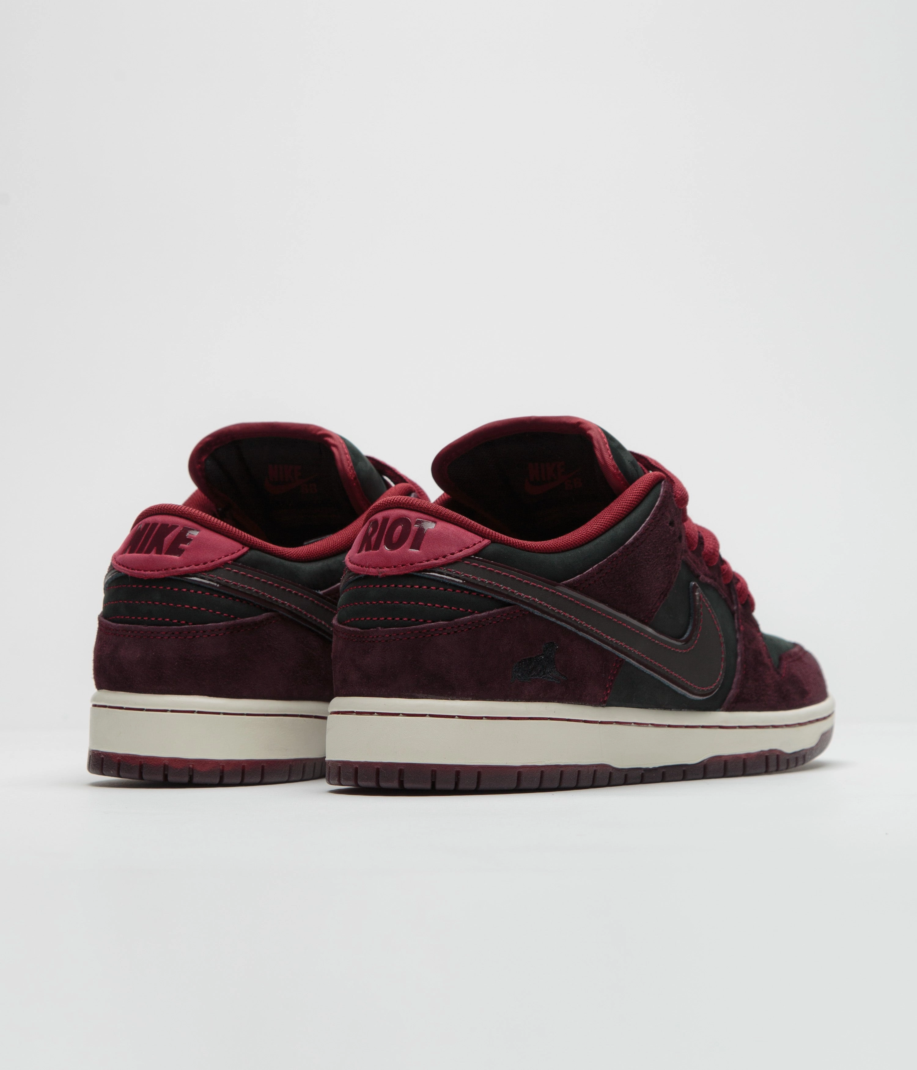 Nike SB x RIOT Skateshop Dunk Low Pro Shoes - Mahogany / Dark Beetroot - Team Red - Sail Asics Running Shoes Retro