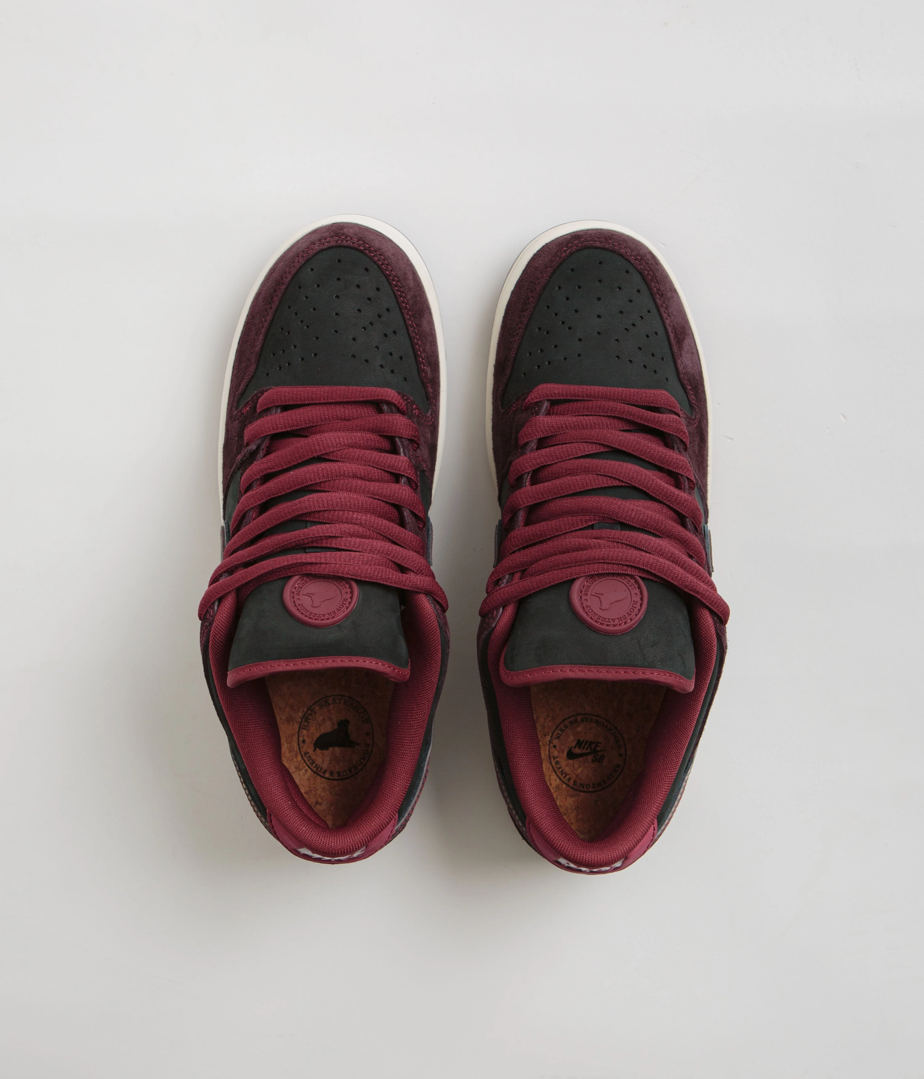 Nike SB x RIOT Skateshop Dunk Low Pro Shoes - Mahogany / Dark Beetroot - Team Red - Sail Asics Best Cushioned Shoes