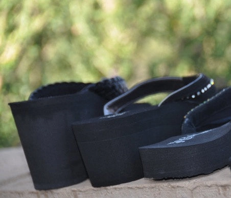 Twisted Heart Flip Flops Golden Goddess Ombre' Swarovski Crystal Rockstar Flip-flops Sandals by Sparkle Steps