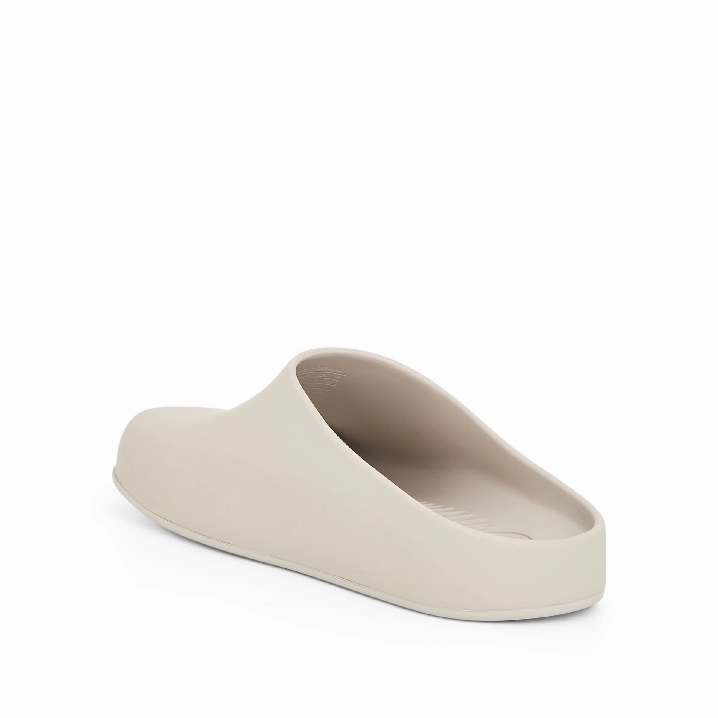 Pretty Closed Toe Sandals Mule Slide in Nacre