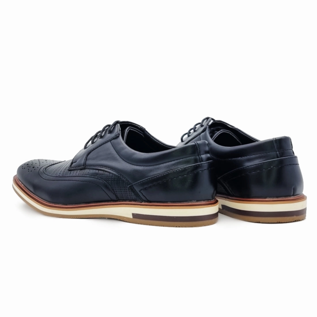 Gucci Loafers With Bee Perforated Vamp Lace Up Casual Shoes