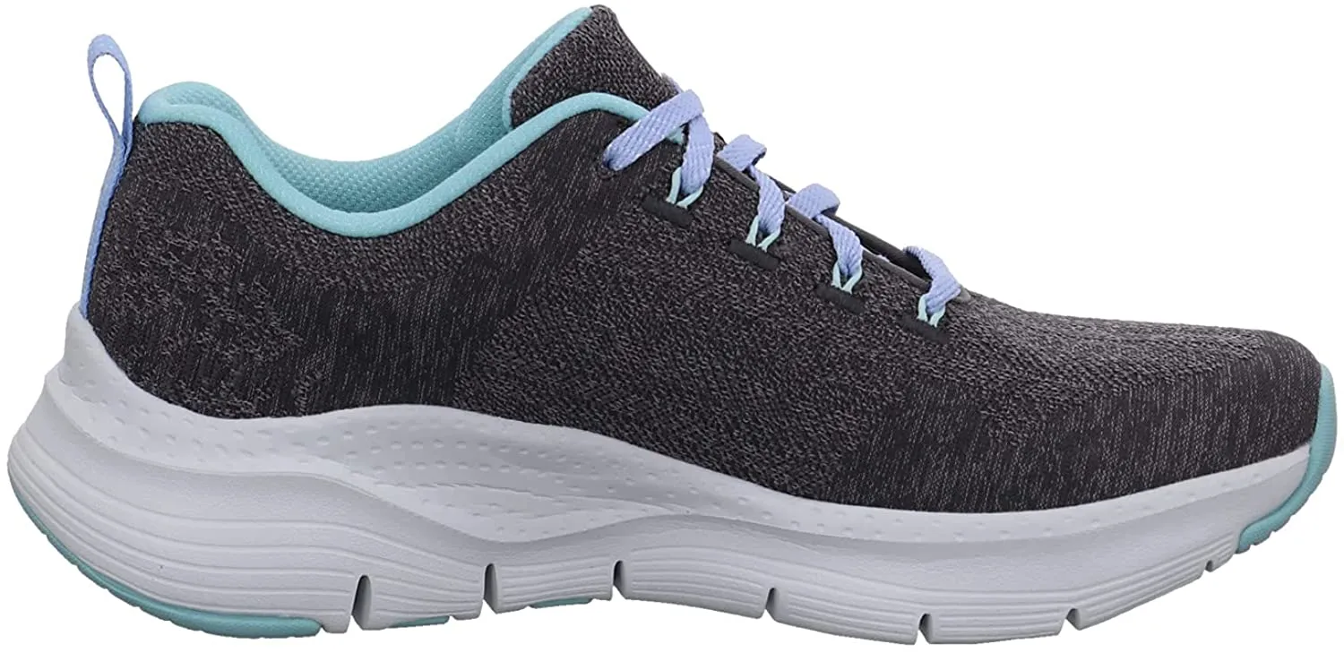 Skechers Women's Arch Fit - Comfy Wave Sneaker Sneakers And Socks