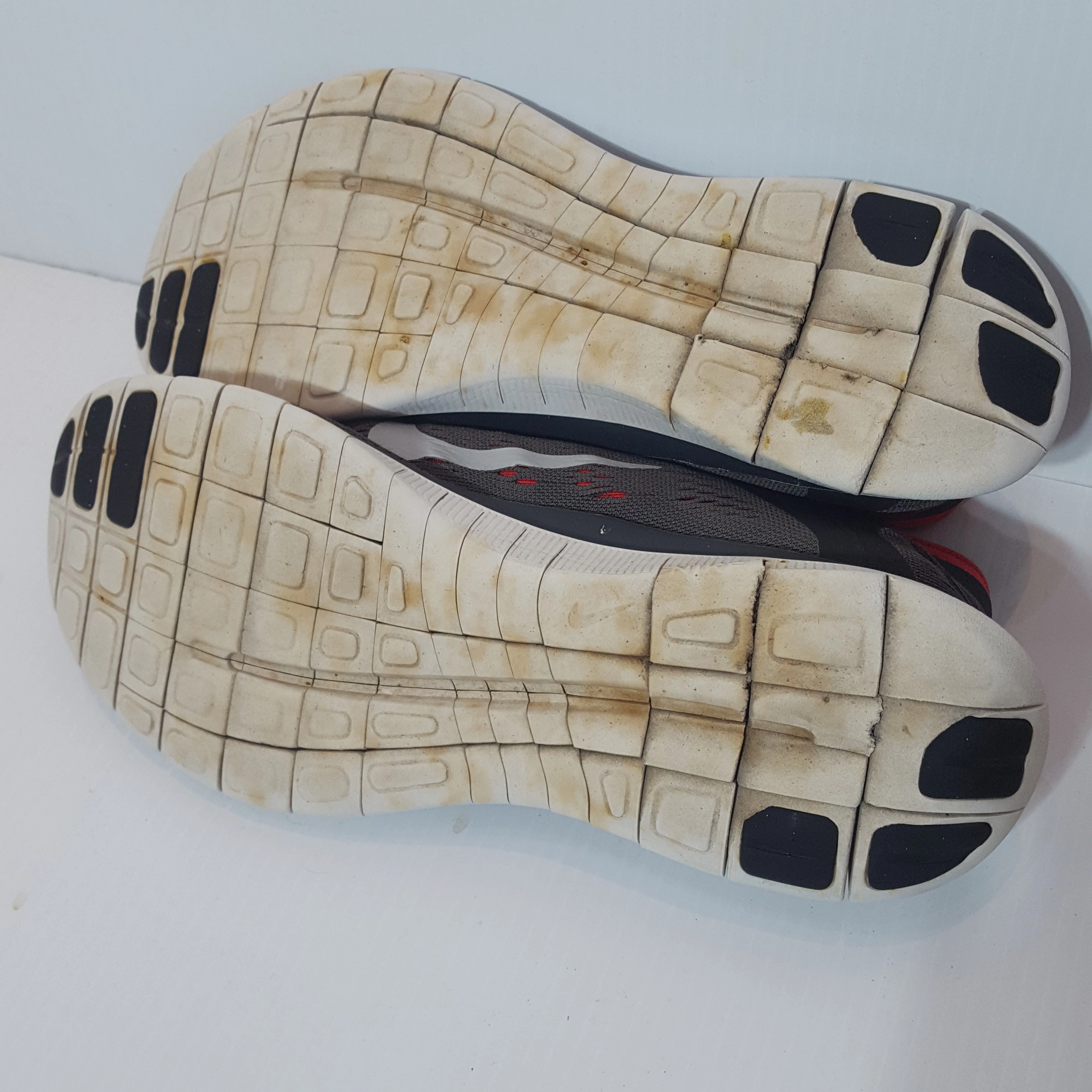 Nike Mens Running Shoes - Size 10.5 - Pre-owned - A31PES Asics Gel Kahana 8 Running Shoes