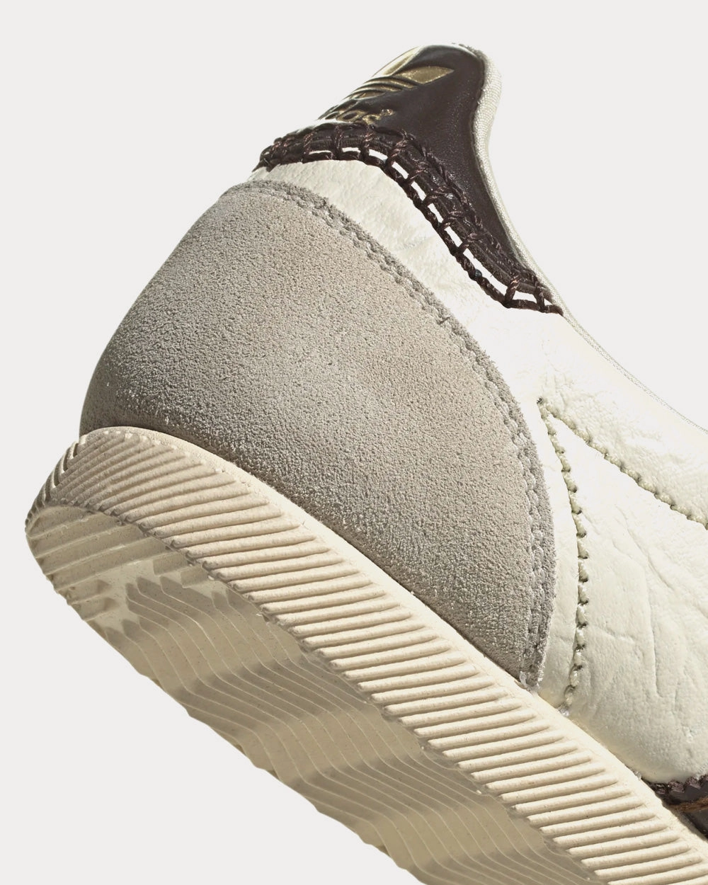 Japan Cream White / Easy Yellow / Dark Brown Low Top Sneakers Adidas Br Lee Shoe