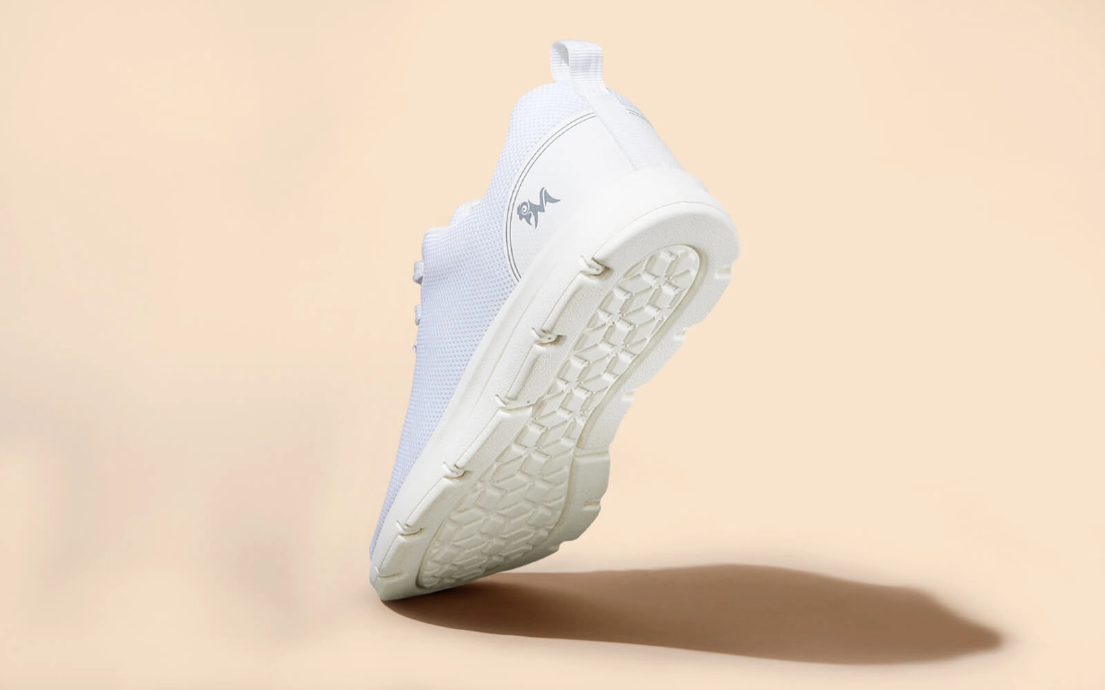 Comfort Stroll Sneakers : White Chiefs Sneakers