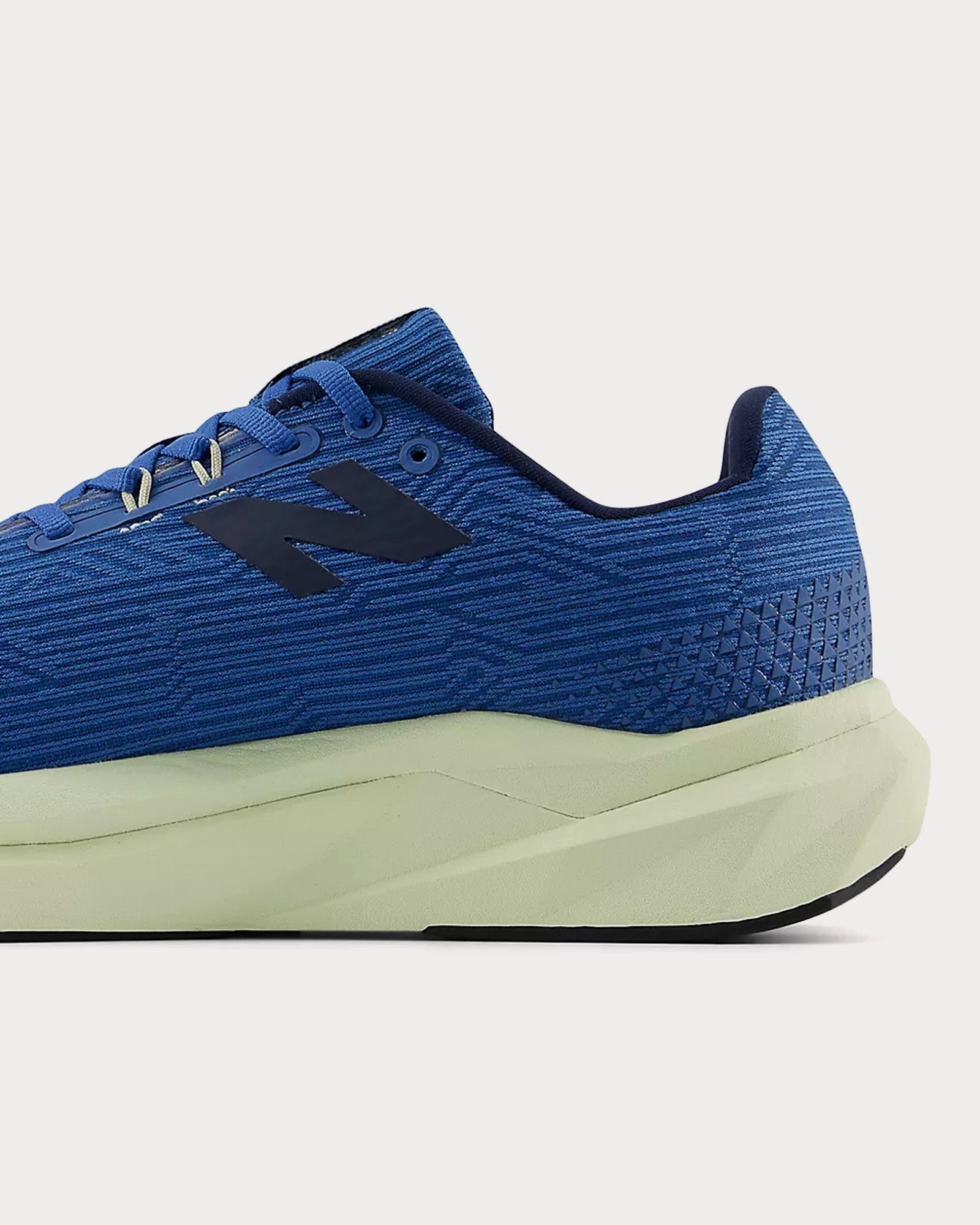 FuelCell Propel v5 Sea Stone / Olivine / Mineral Running Shoes New Balance Footy Boots