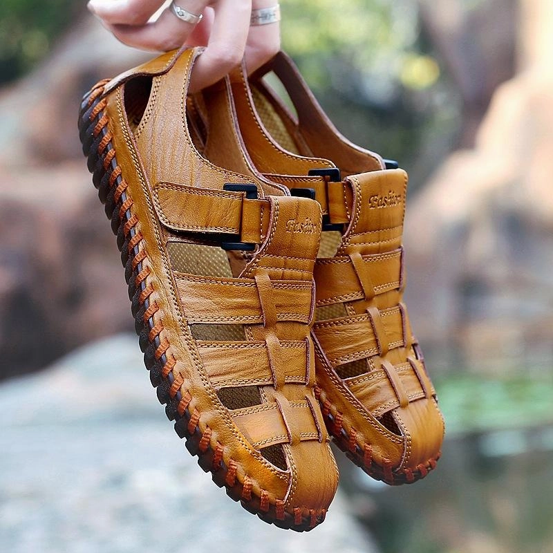 Croc Sandals Men Outdoor Flat Heel Hiking Brown Sandals