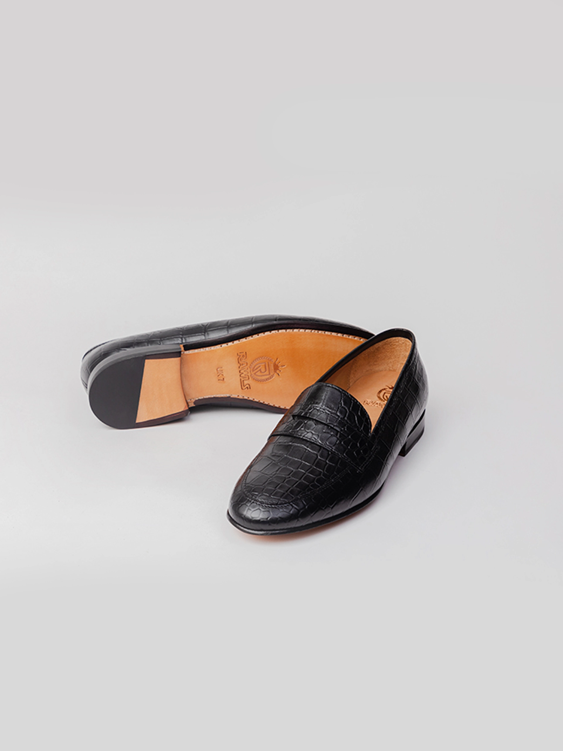 San Penny Loafer - Black Loafers Embroidered