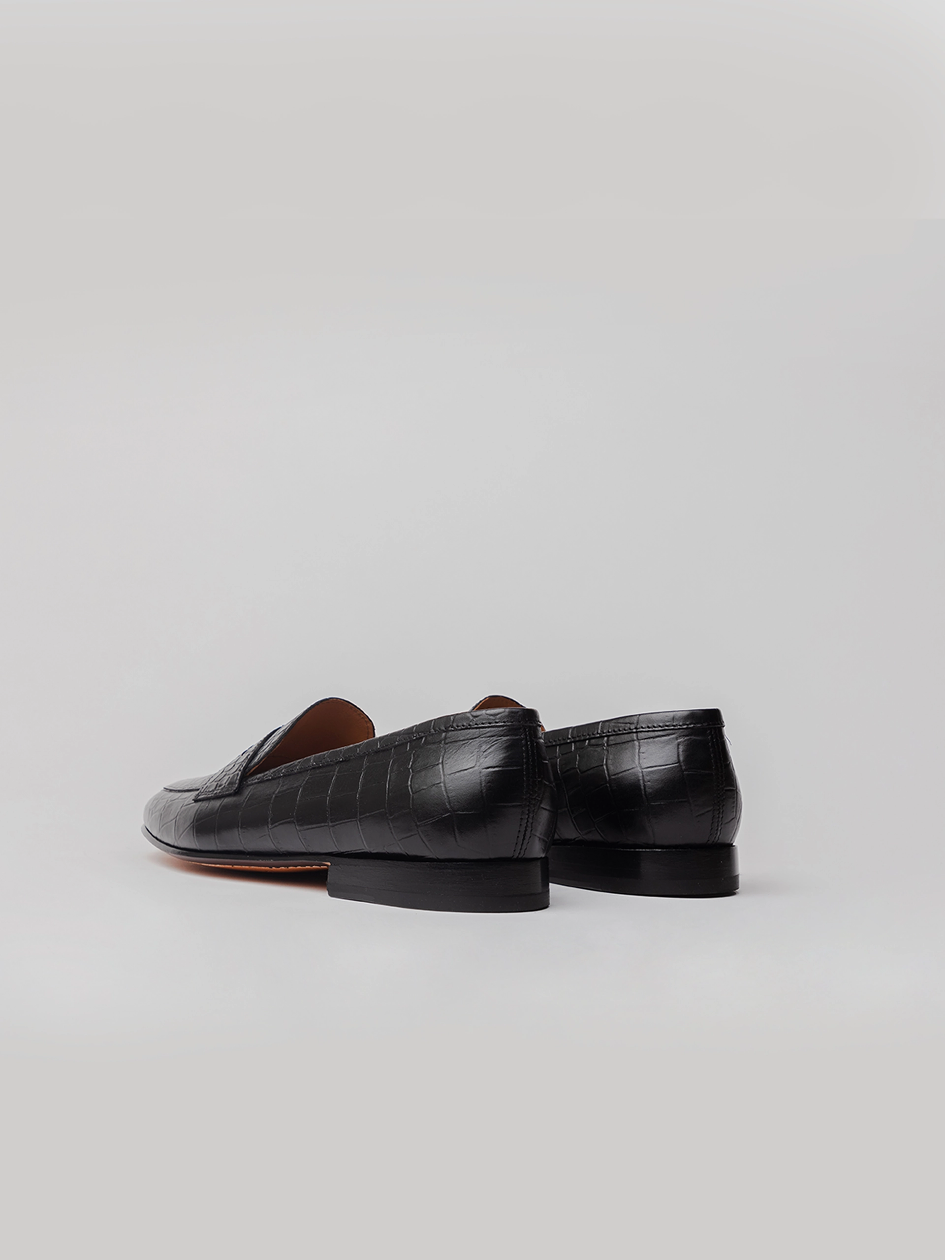 San Penny Loafer - Black Loafers With Design